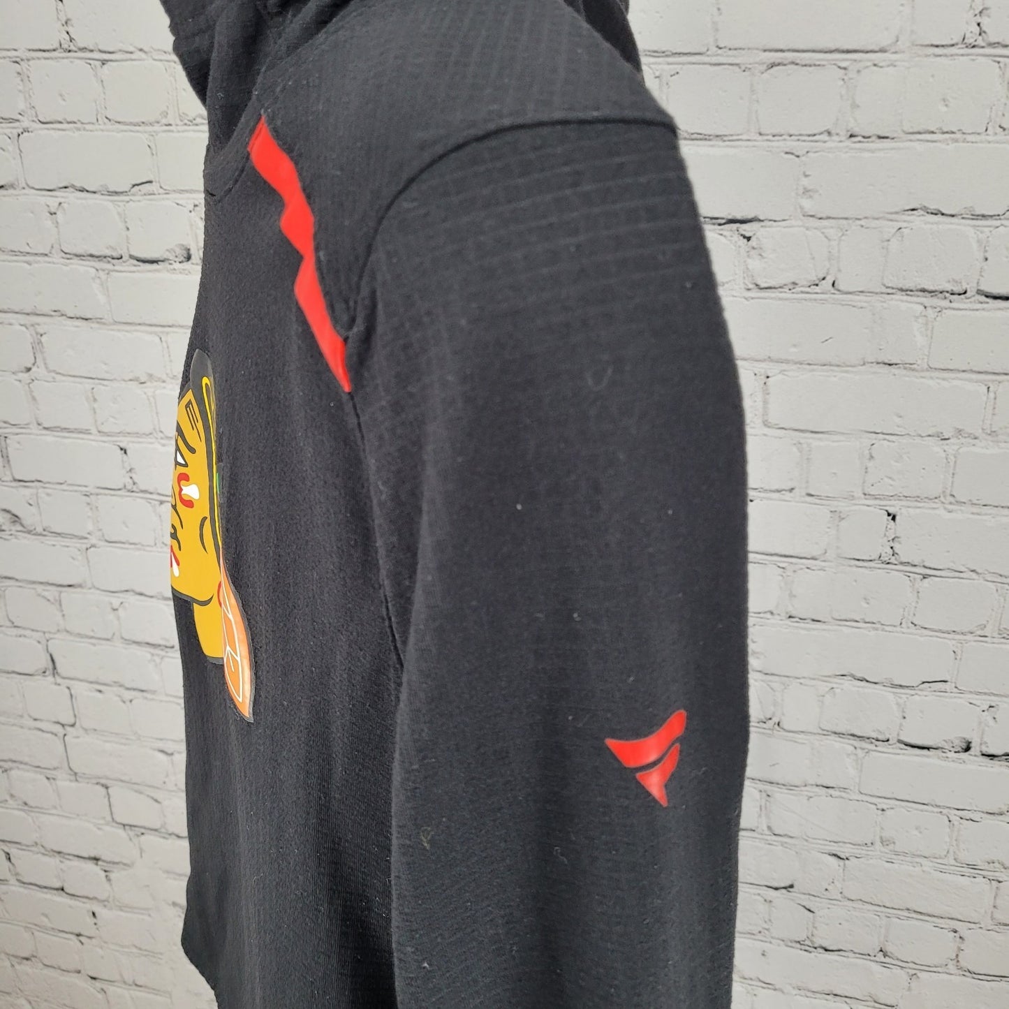 Fanatics Authentic Pro NHL Blackhawks Chicago Lightweight Hoodie Size Small S