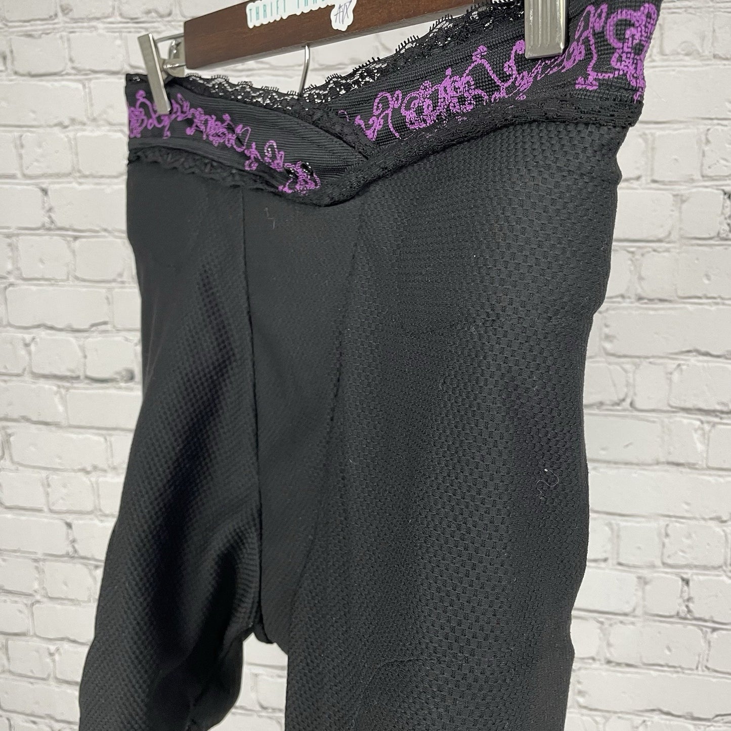 Demon Black Purple Impact Protective Gear Padded Bicycle Snowboard Shorts Medium