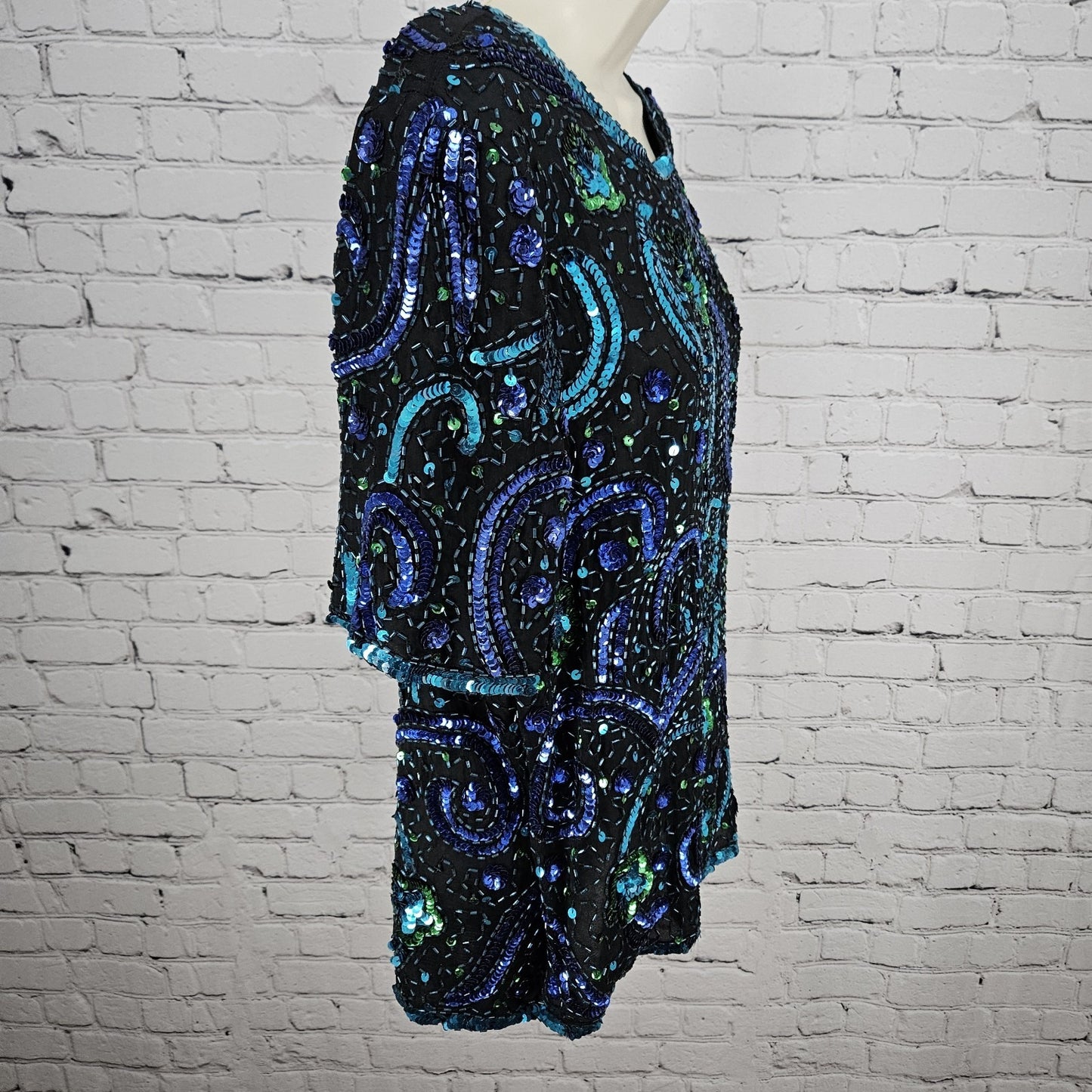 VTG Stenay Black Blue 100% Silk Beaded Sequin Lined Short Sleeve Top Medium M