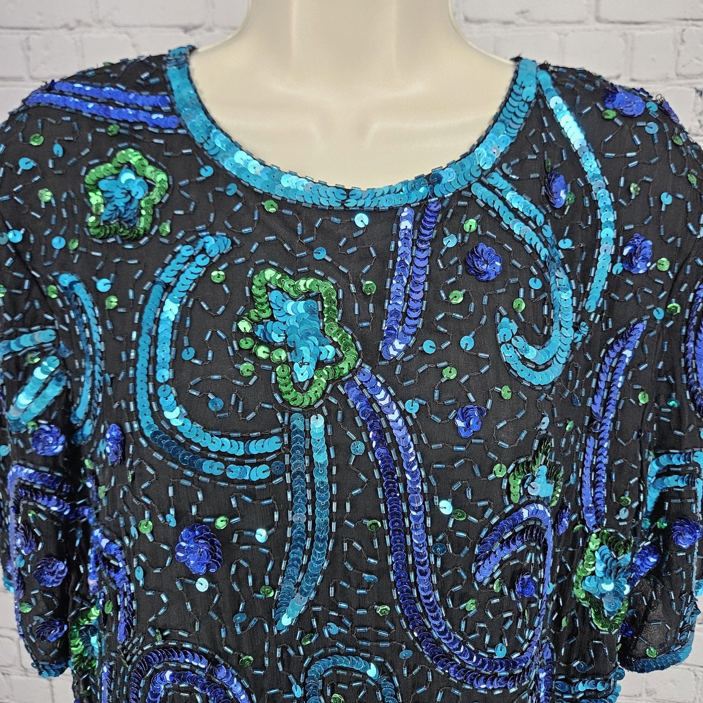 VTG Stenay Black Blue 100% Silk Beaded Sequin Lined Short Sleeve Top Medium M