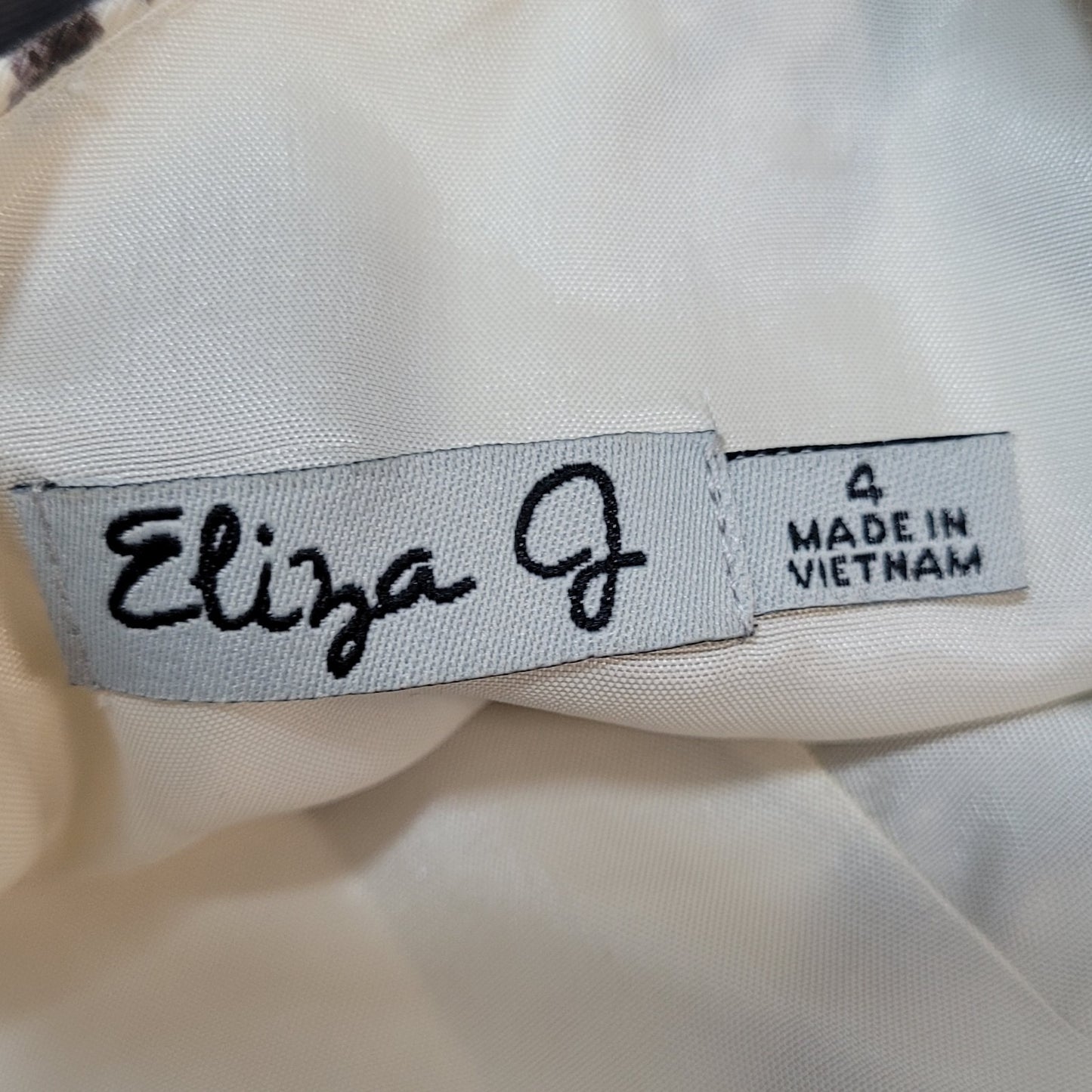 Eliza J Ivory Floral Pleated Sleeveless Lined Fit & Flare Backless Dress Size 4