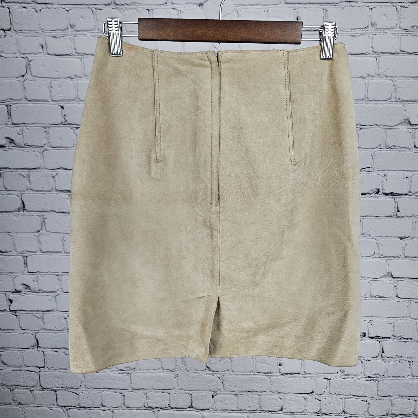 VTG Express Compagnie Internationale Genuine Suede Leather Skirt 9/10 (26”x 19”)