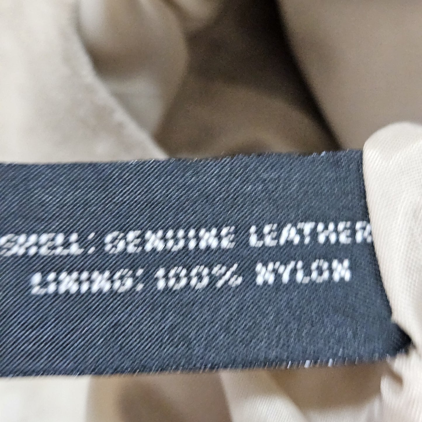 VTG Express Compagnie Internationale Genuine Suede Leather Skirt 9/10 (26”x 19”)