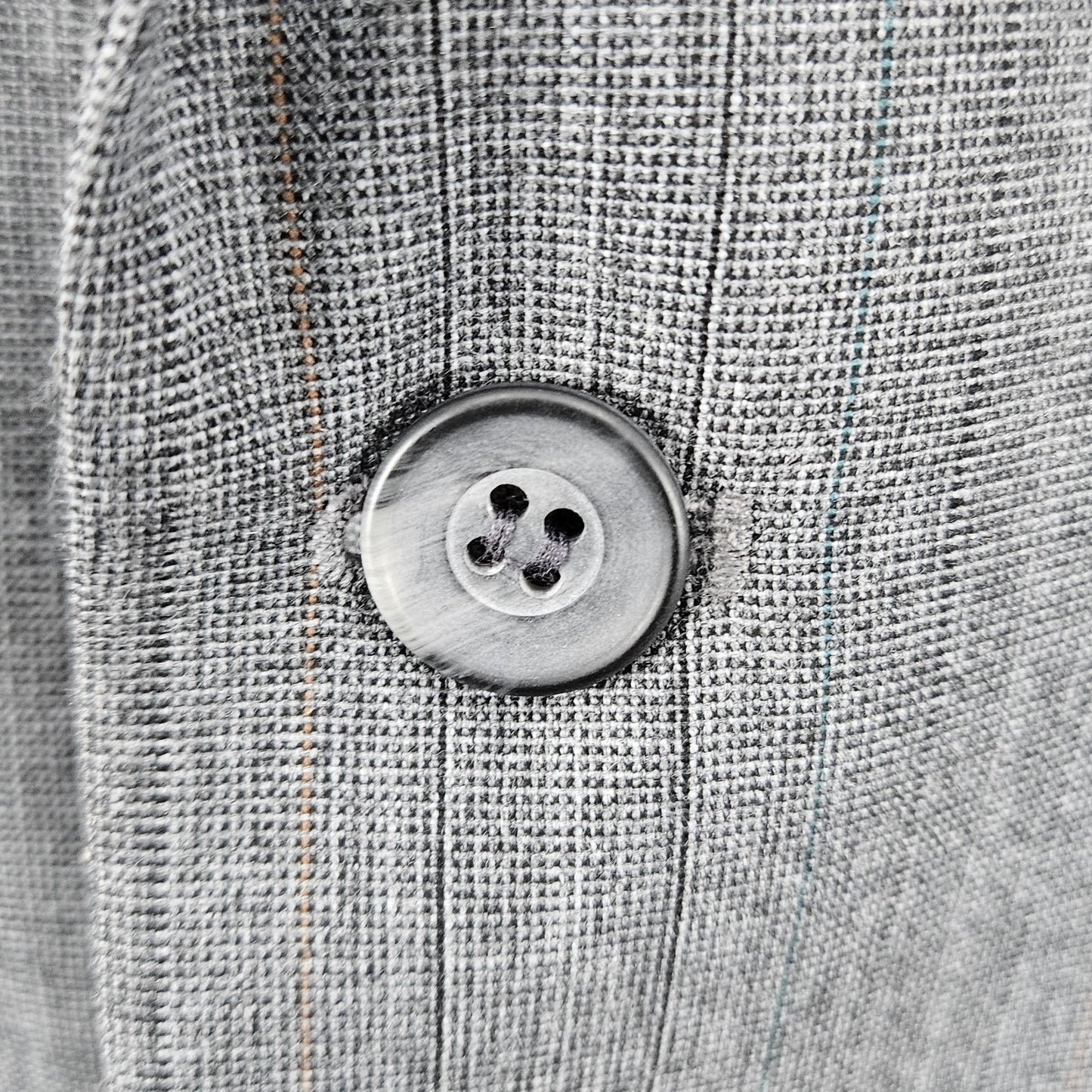 VTG Haggar Grey Gentlemen's Fit Full Suit 2 Piece Set Notch USA 42L 34x30