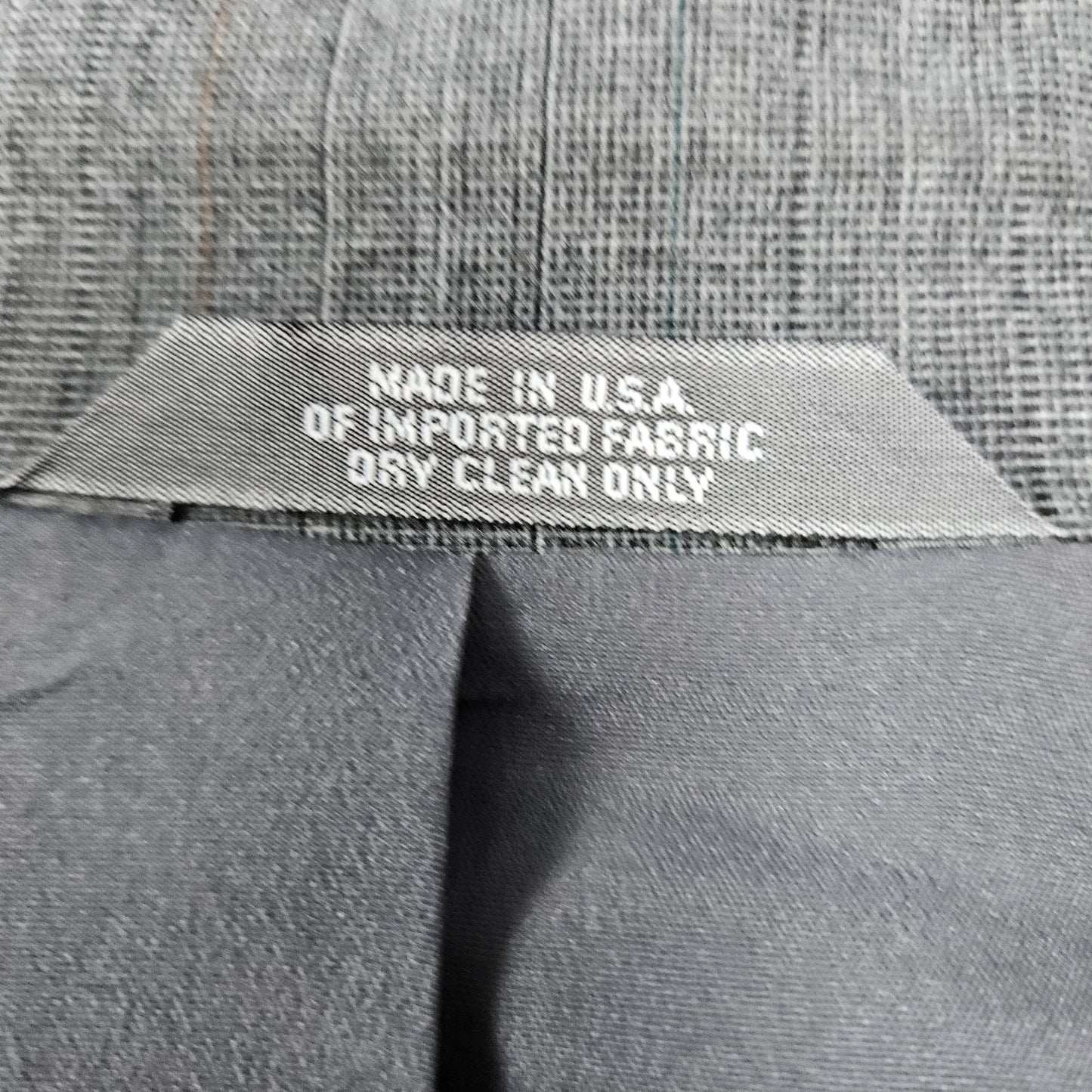 VTG Haggar Grey Gentlemen's Fit Full Suit 2 Piece Set Notch USA 42L 34x30