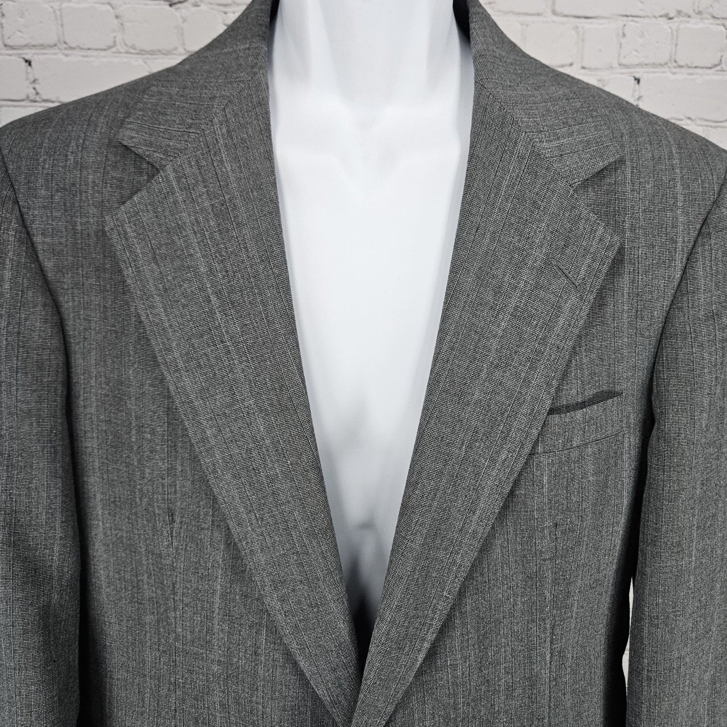 VTG Haggar Grey Gentlemen's Fit Full Suit 2 Piece Set Notch USA 42L 34x30