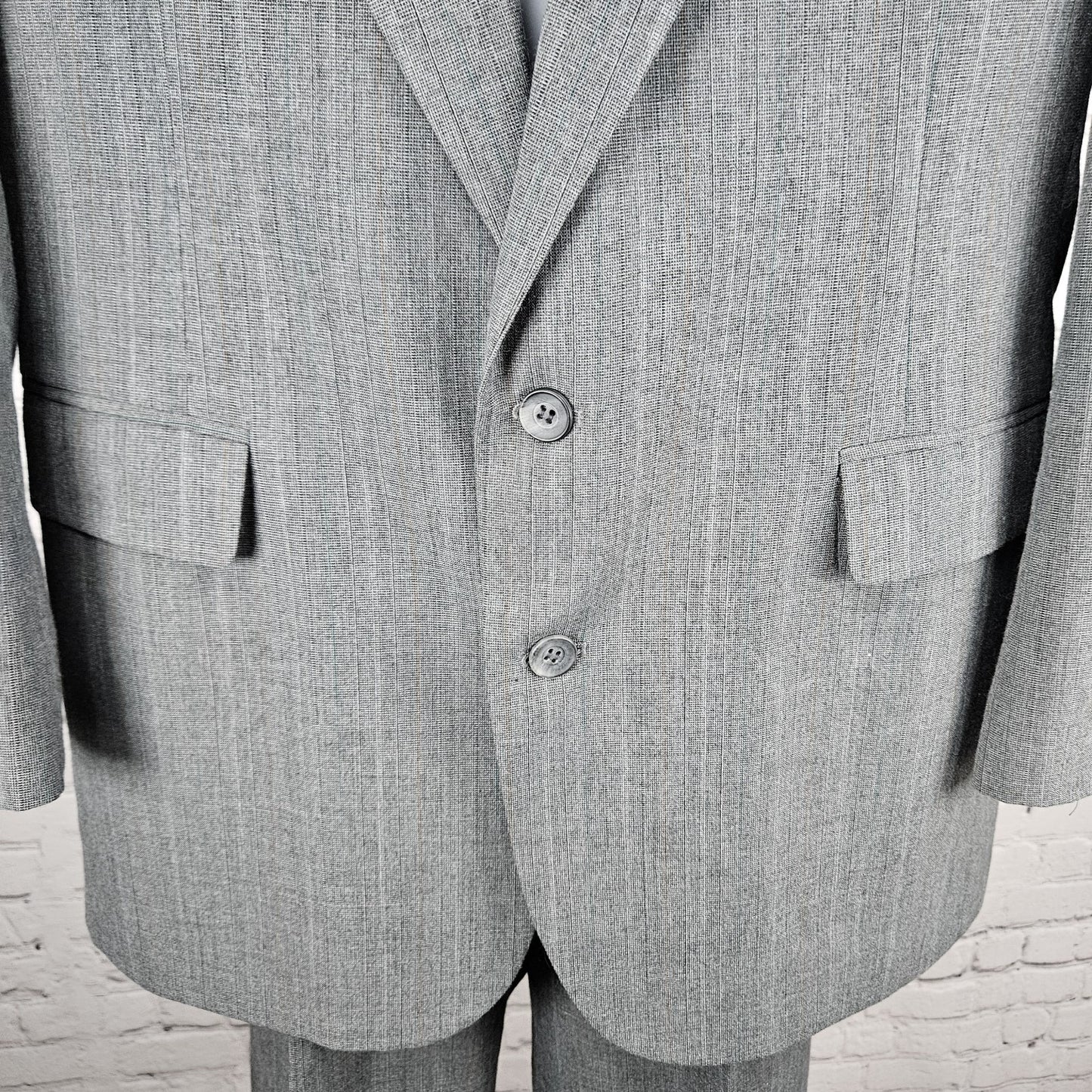 VTG Haggar Grey Gentlemen's Fit Full Suit 2 Piece Set Notch USA 42L 34x30