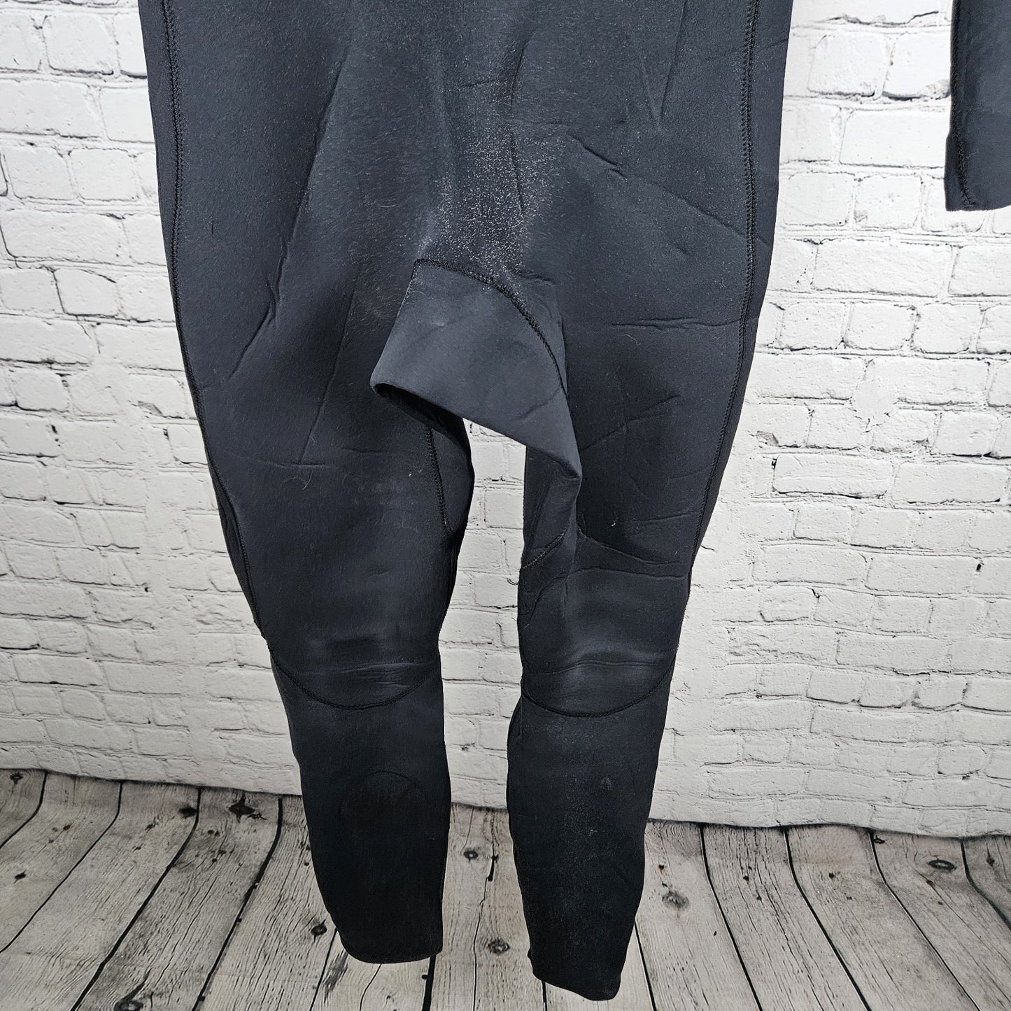 Surf Station Black Long Sleeve Full Length Front Zip Wetsuit Florida Large L