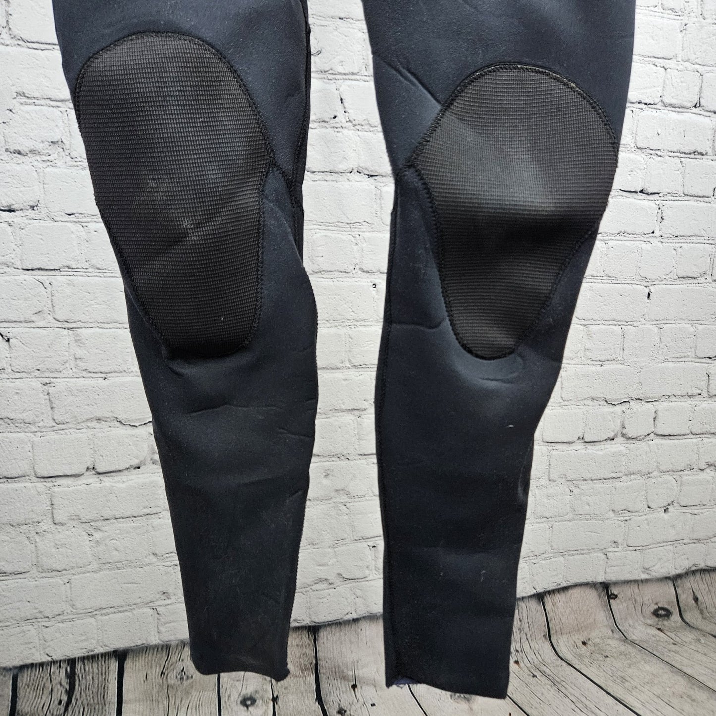 Surf Station Black Long Sleeve Full Length Front Zip Wetsuit Florida Large L