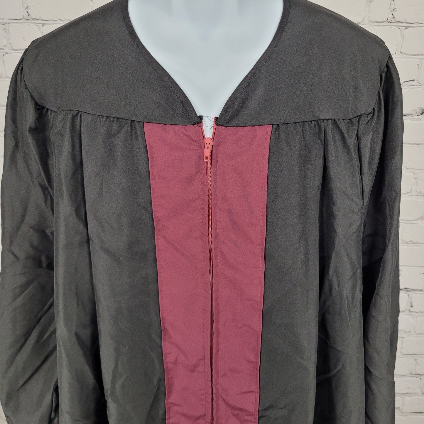 Texas State University Bobcats Black Maroon Front Zip College Graduation Gown