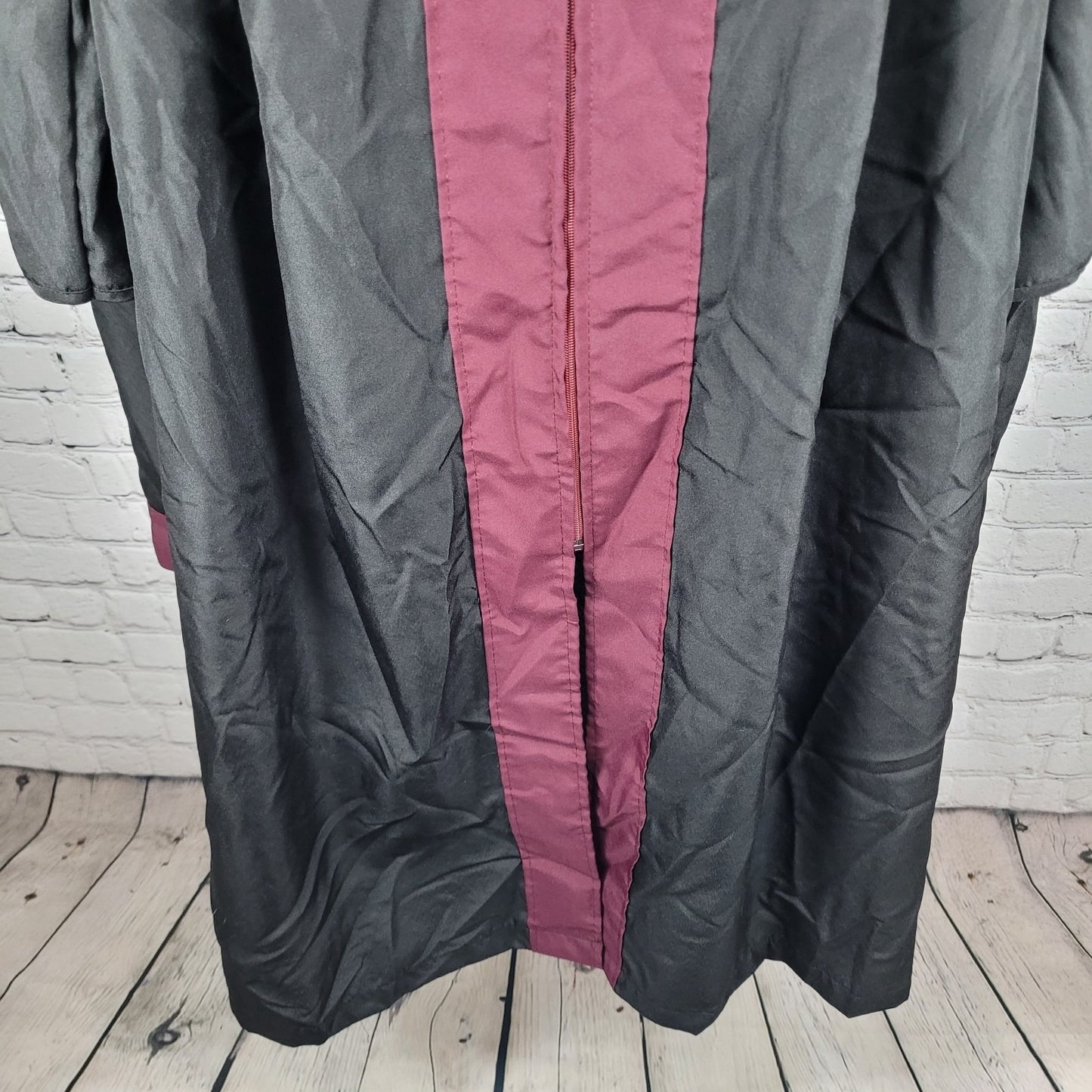 Texas State University Bobcats Black Maroon Front Zip College Graduation Gown