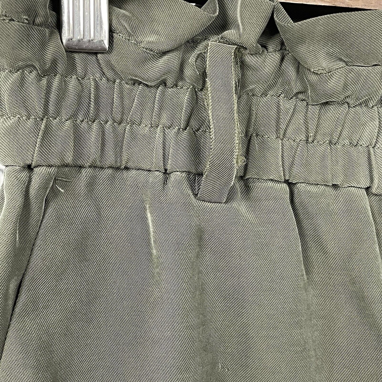 Zara Green Lightweight Elastic Waist High Rise Tapered Pants Size US Small S