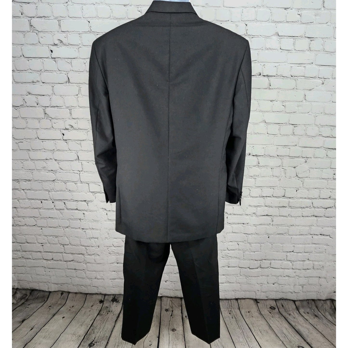 Doni Barassi Black Notch 1 Button Tuxedo Full Suit 2 Piece Set 38R/30R (30x29.5)