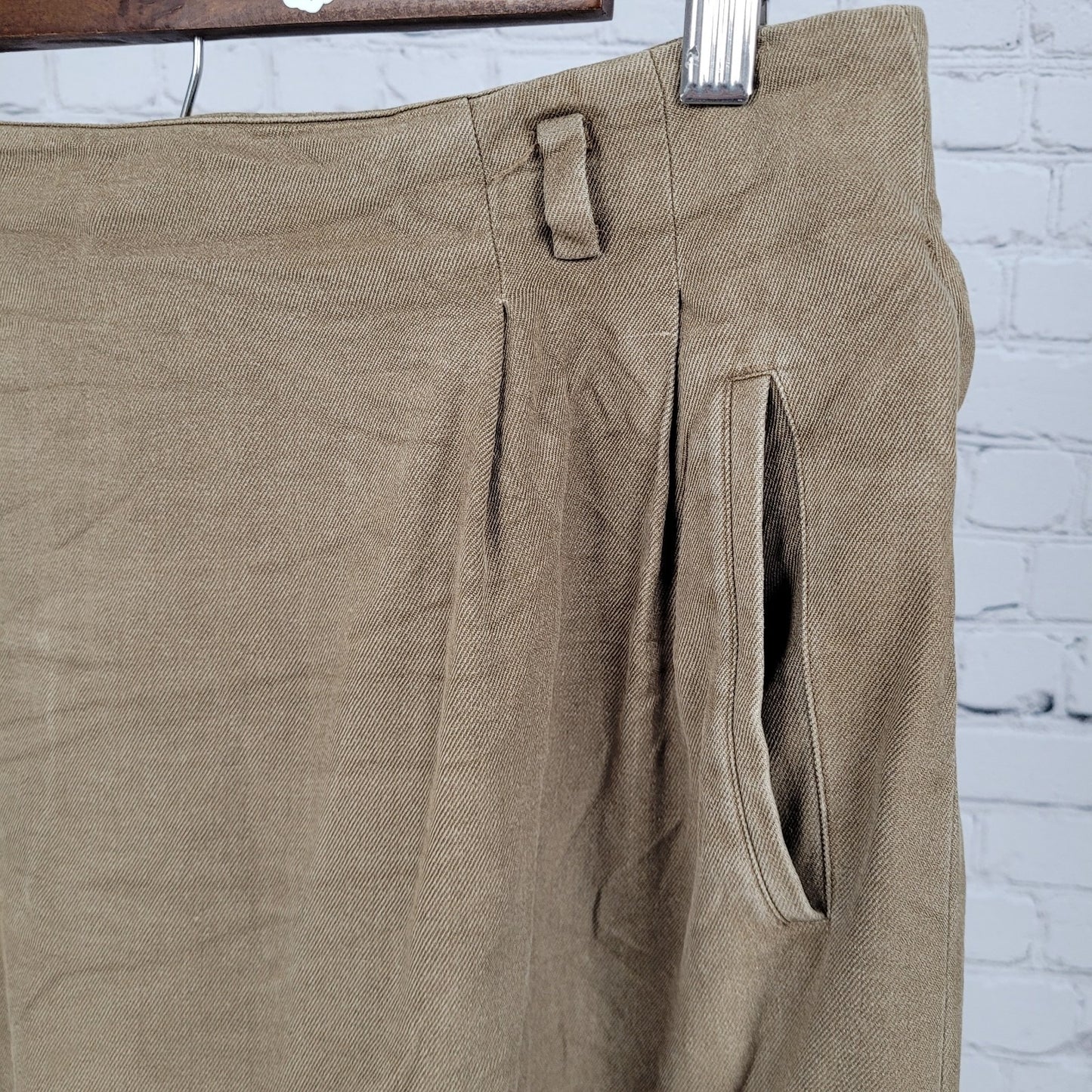 VTG Linda Allard By Ellen Tracy Brown 100% Silk Pencil Skirt Size 14 (30x30.5)