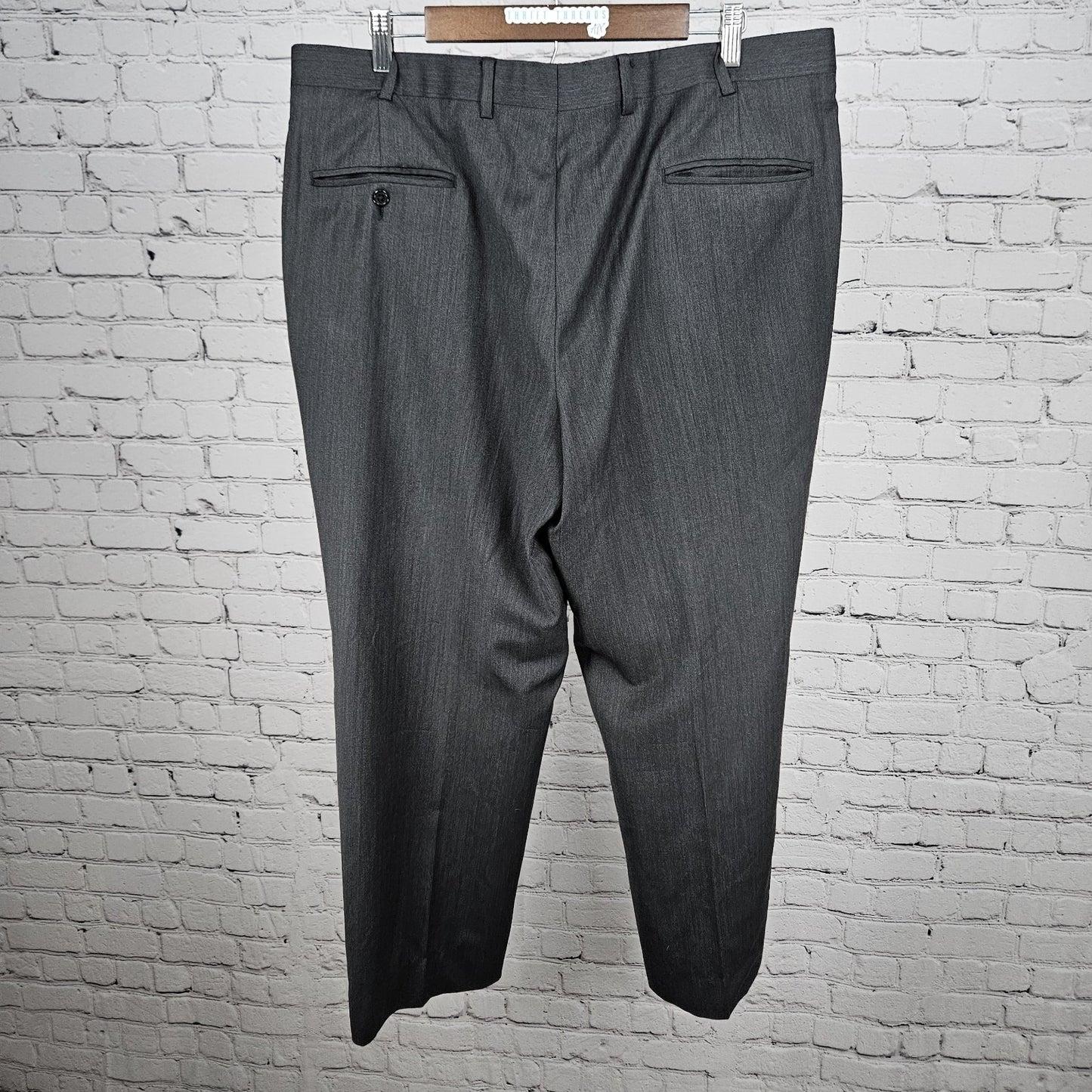 Jos A Bank Grey 100% Wool Flat Front Straight Leg Dress Pants 39R (39x28)