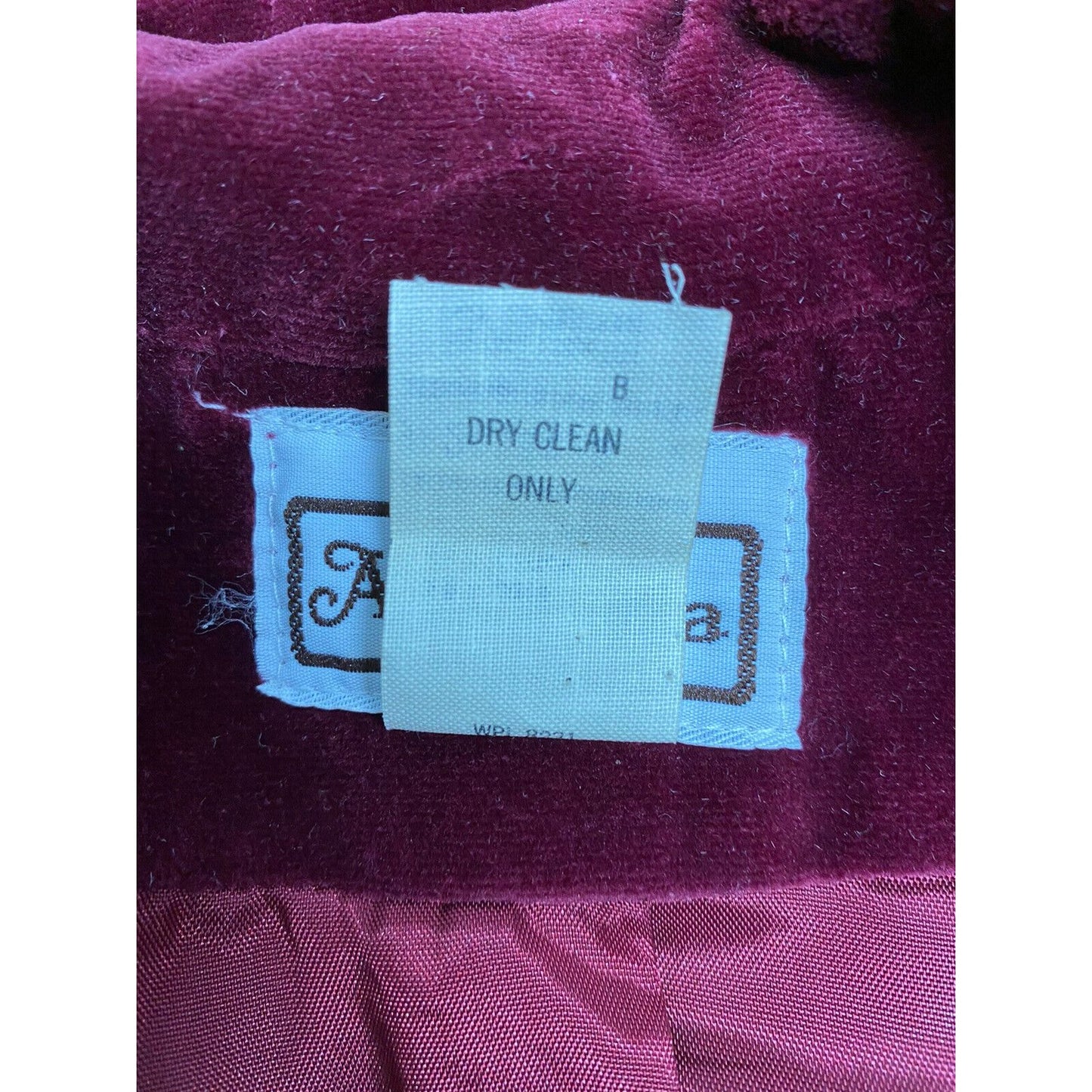 Addenda Vintage Raspberry Colored Two Button Jacket W Pockets Size 2