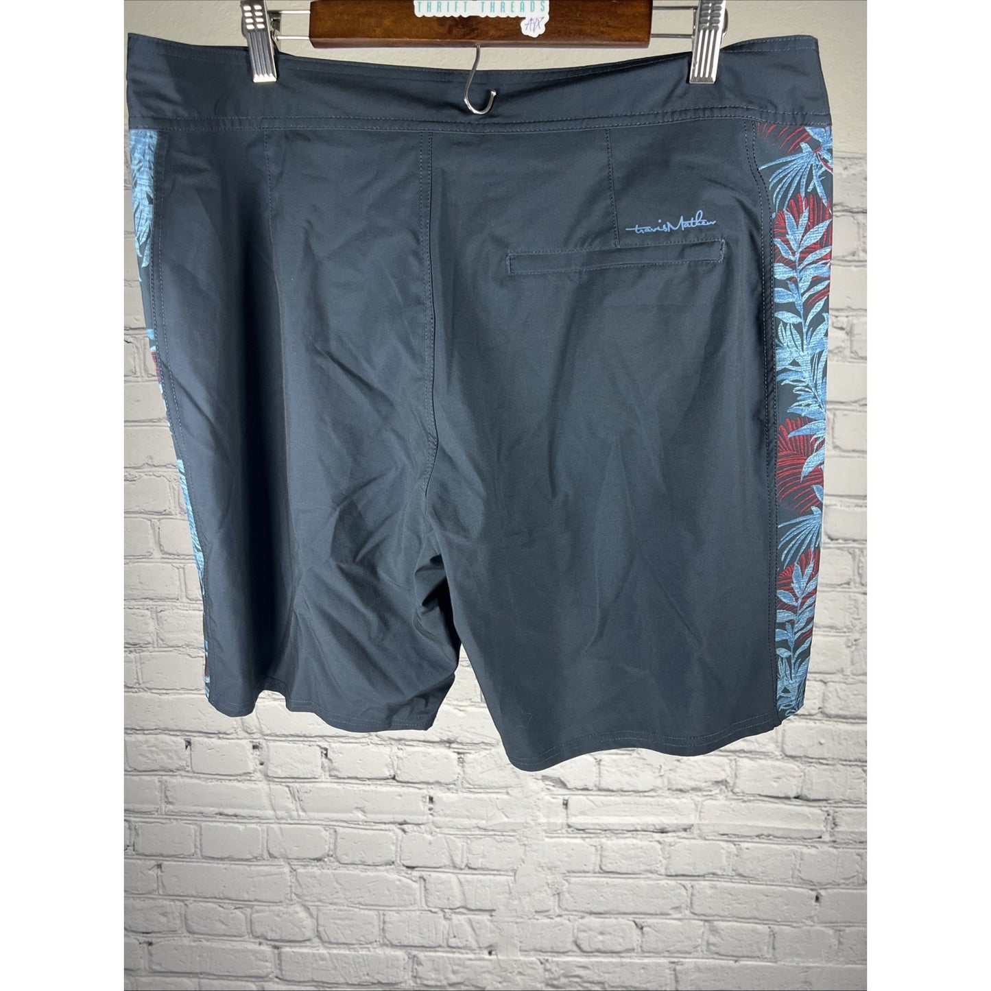 Travis Mathew Blue Leaf Print Board Swim Shorts Surf Swim Trunks Drawstring 38