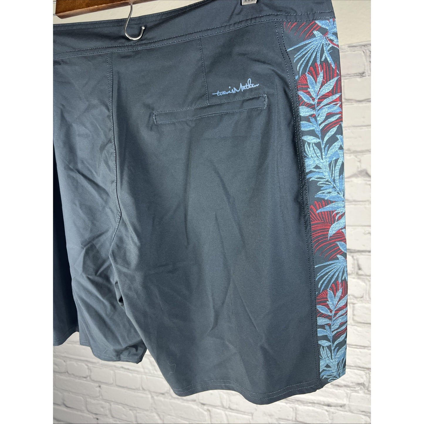 Travis Mathew Blue Leaf Print Board Swim Shorts Surf Swim Trunks Drawstring 38
