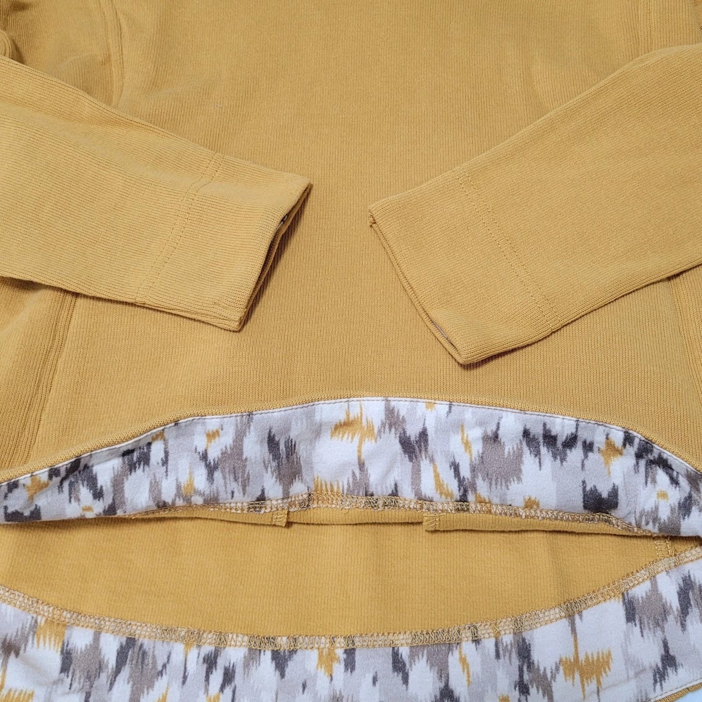 Orvis Yellow Print Trim Snap Collar Pullover Pockets Sweatshirt Size Medium M