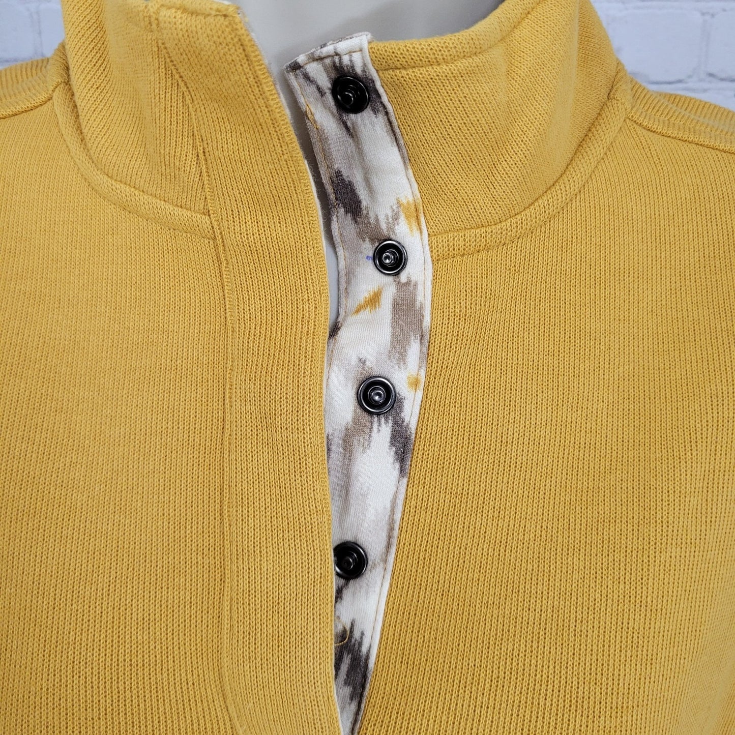 Orvis Yellow Print Trim Snap Collar Pullover Pockets Sweatshirt Size Medium M