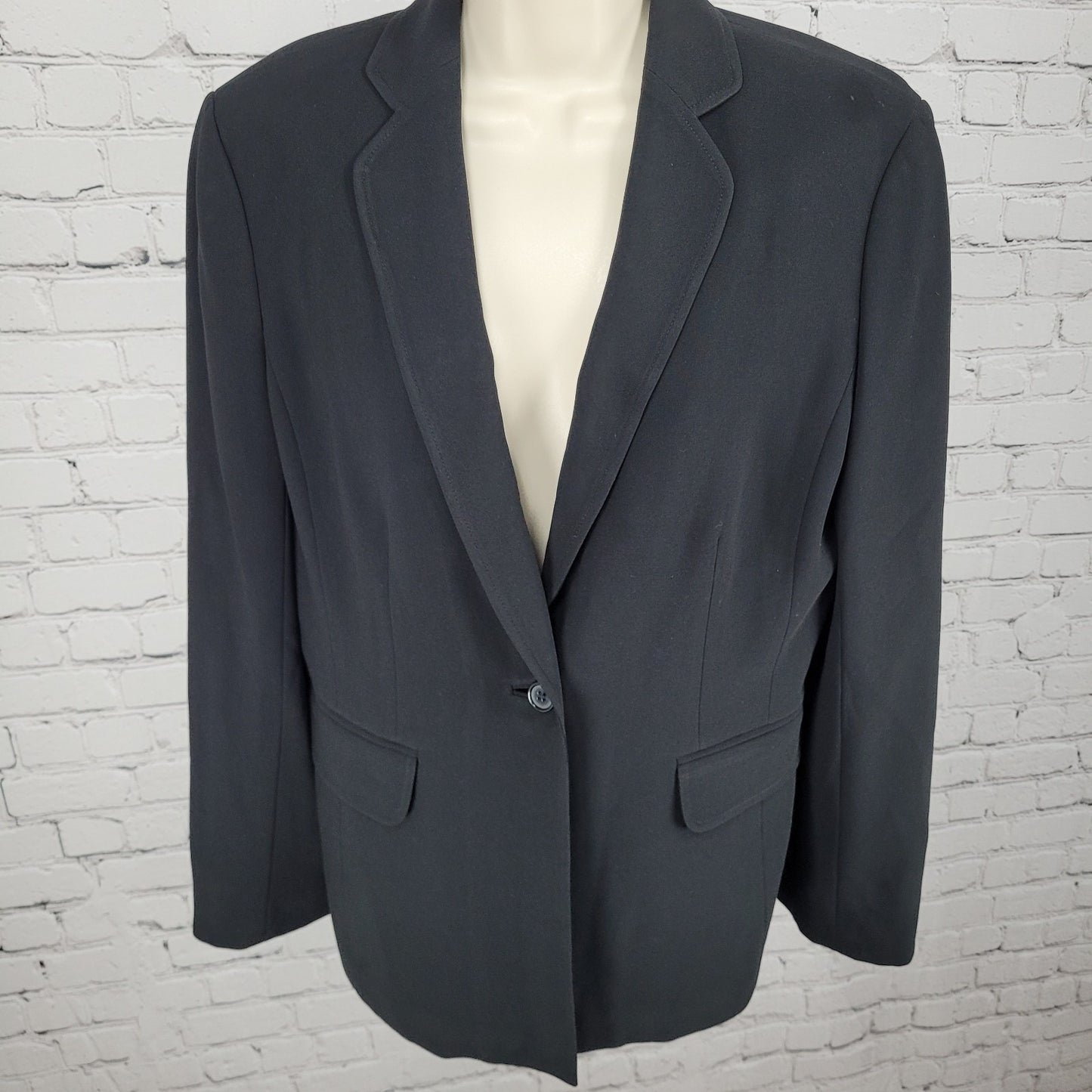 VTG Ann Taylor Black Classic 1 Button Ventless Notch Blazer Jacket Size 10