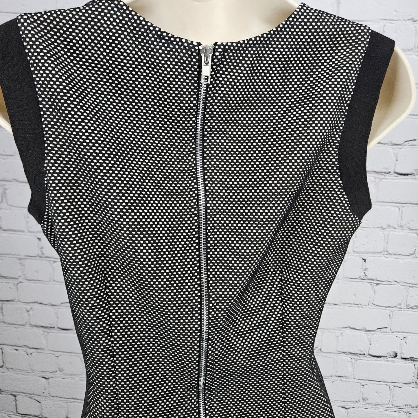 Necessary Objects Black Ivory Sleeveless Sheath Midi Dress USA Medium M