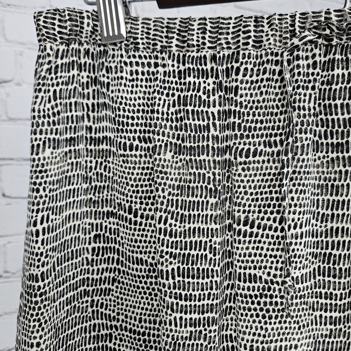 Allison Taylor Beige Brown 100% Silk Animal Print Side Slits Midi Skirt Small S