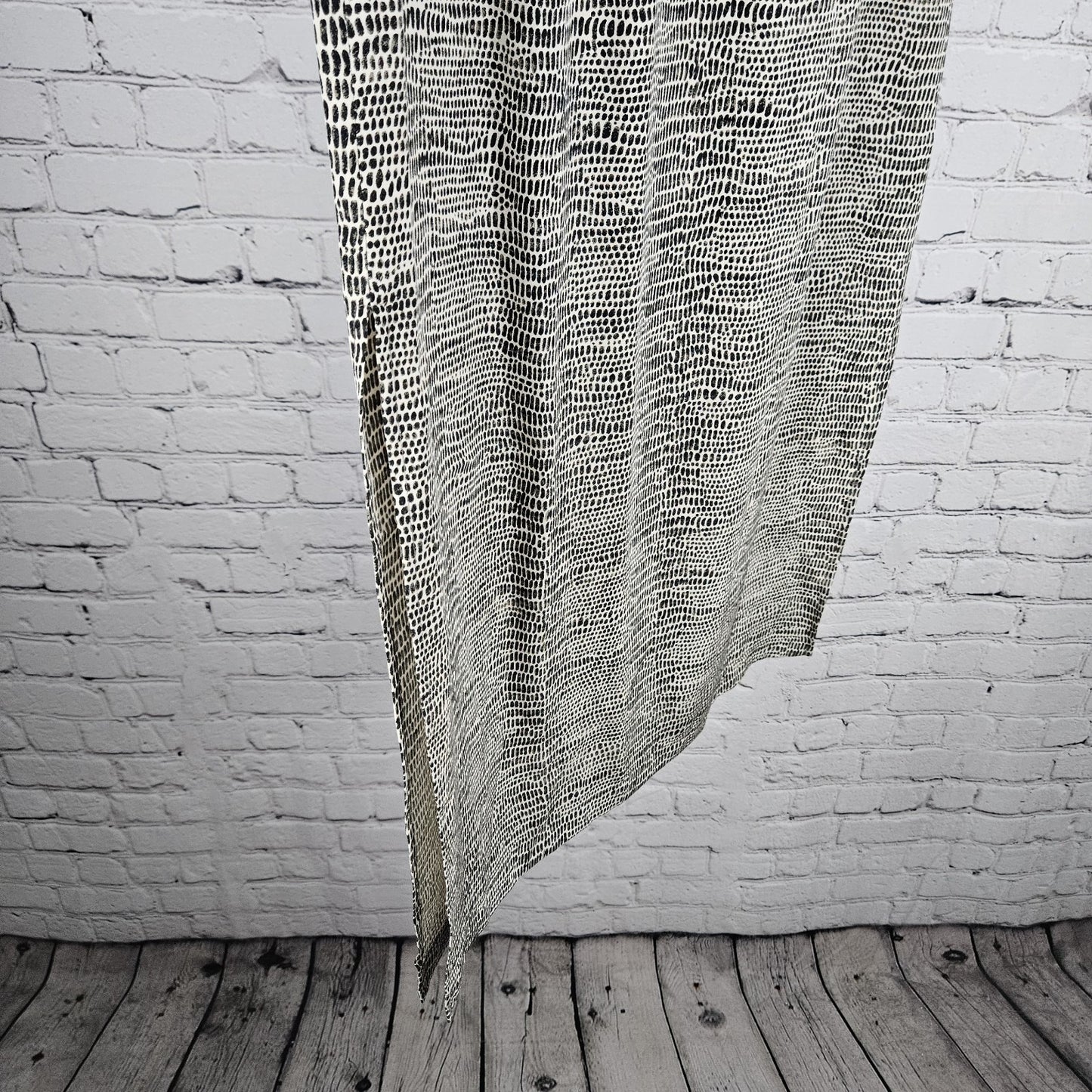 Allison Taylor Beige Brown 100% Silk Animal Print Side Slits Midi Skirt Small S