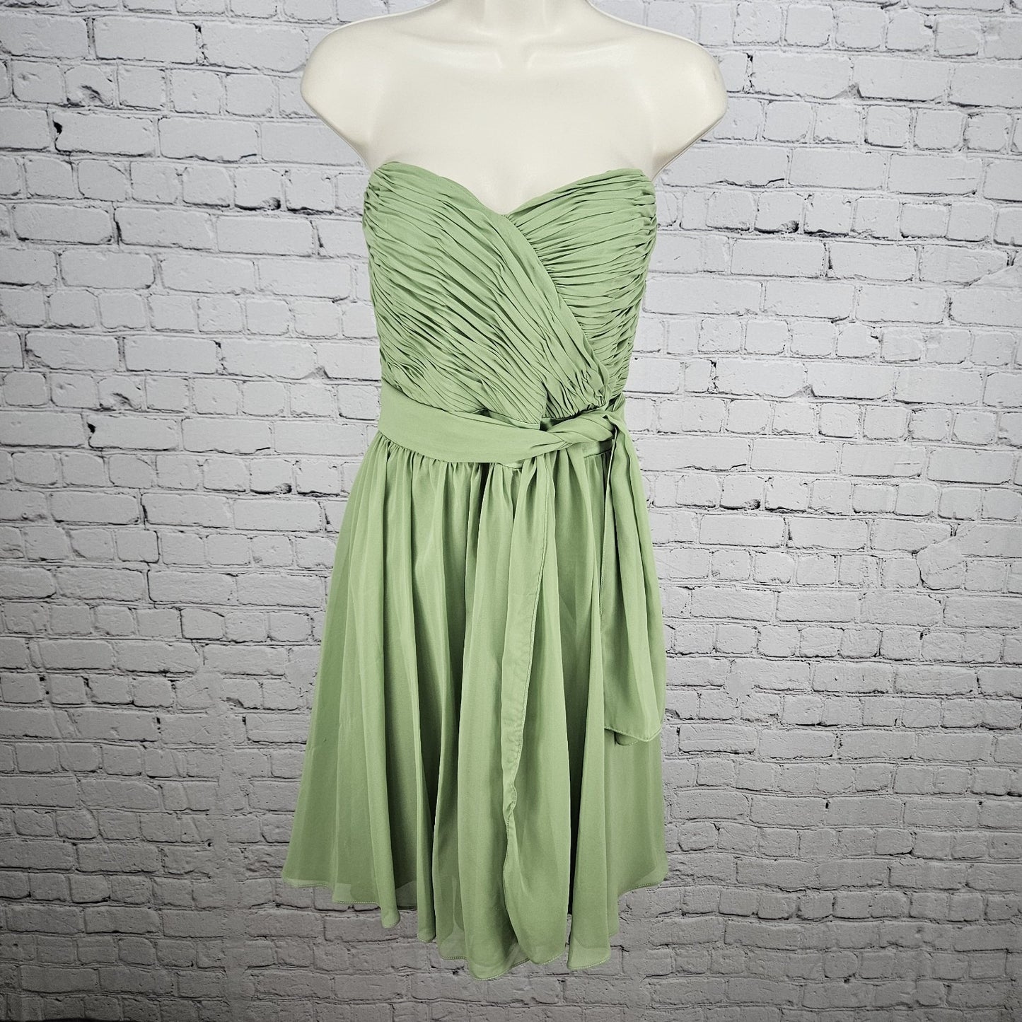 Mori Lee Green Chiffon Strapless Sweetheart Sash Boned Bodice Short Dress 13/14
