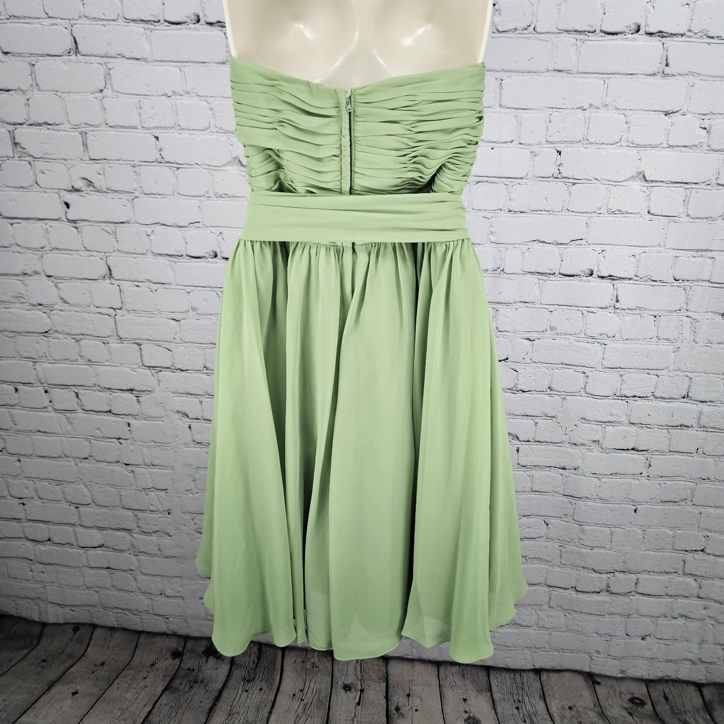 Mori Lee Green Chiffon Strapless Sweetheart Sash Boned Bodice Short Dress 13/14
