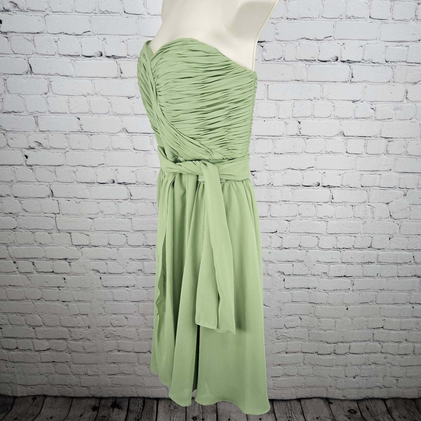Mori Lee Green Chiffon Strapless Sweetheart Sash Boned Bodice Short Dress 13/14
