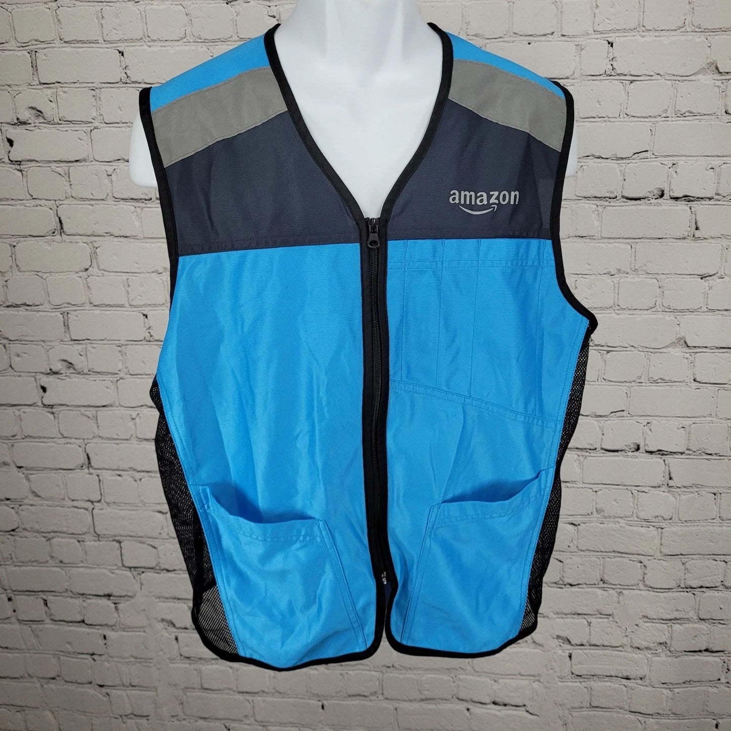 Amazon Blue Vest Workwear Uniform Mesh Sides Zipped Design By Luly Yang Vest M/L