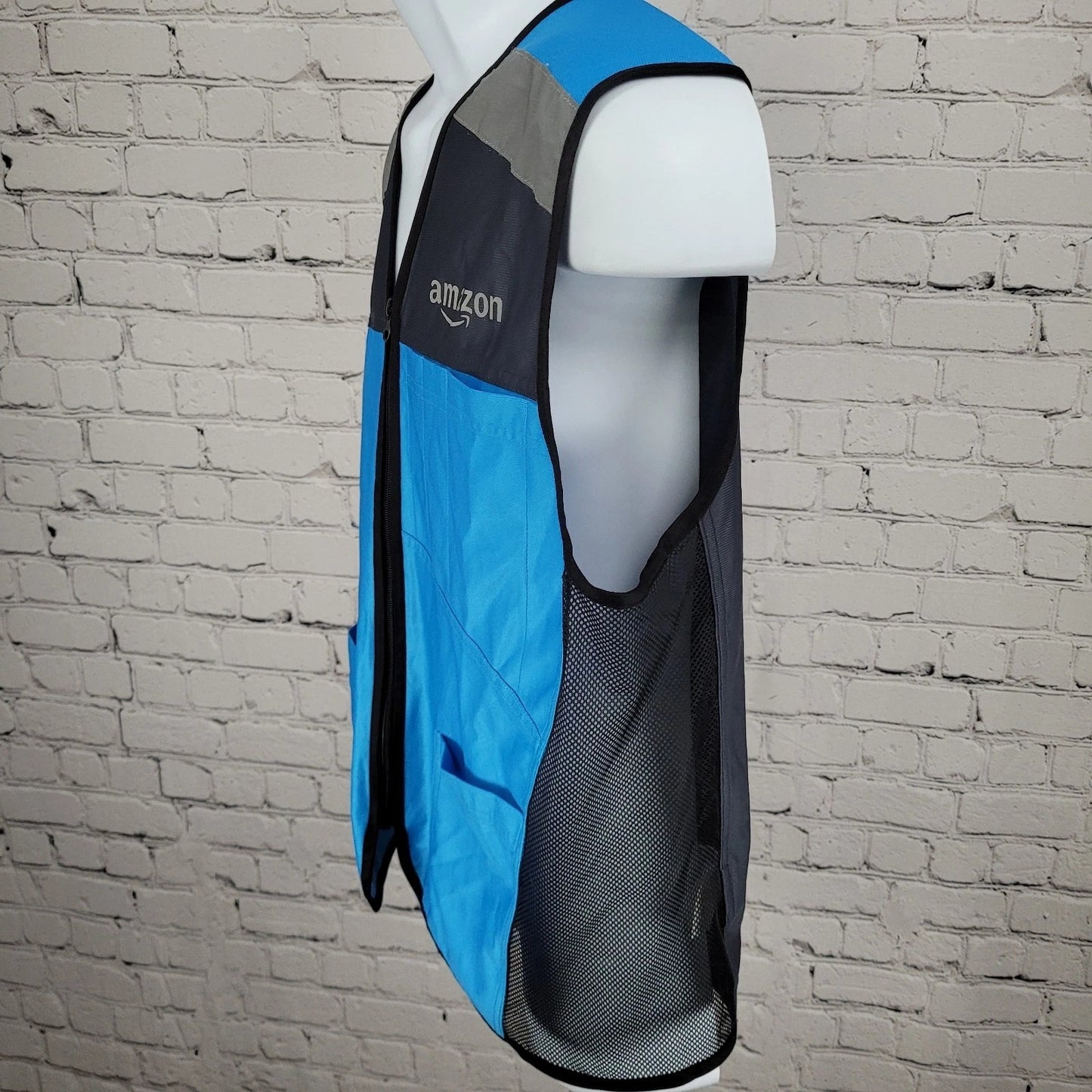 Amazon Blue Vest Workwear Uniform Mesh Sides Zipped Design By Luly Yang Vest M/L