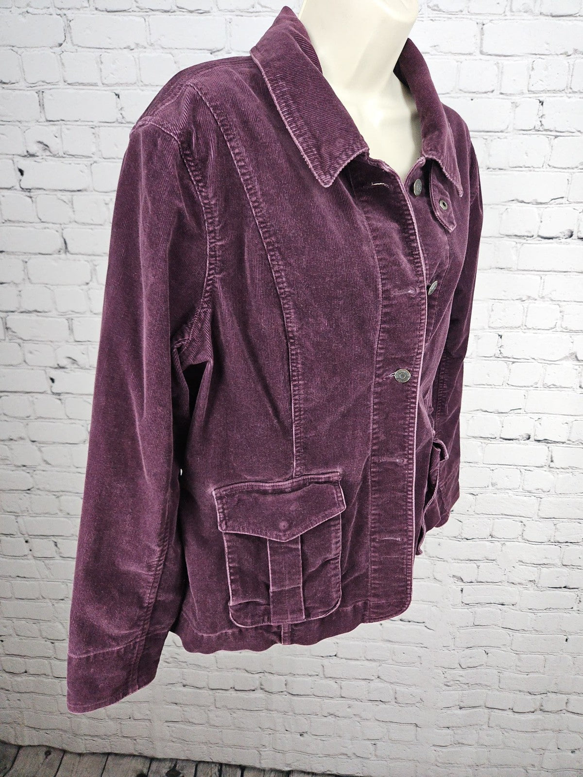 Eddie Bauer Plum Purple Corduroy Cargo Pocket Snap Front Jacket Women's XL