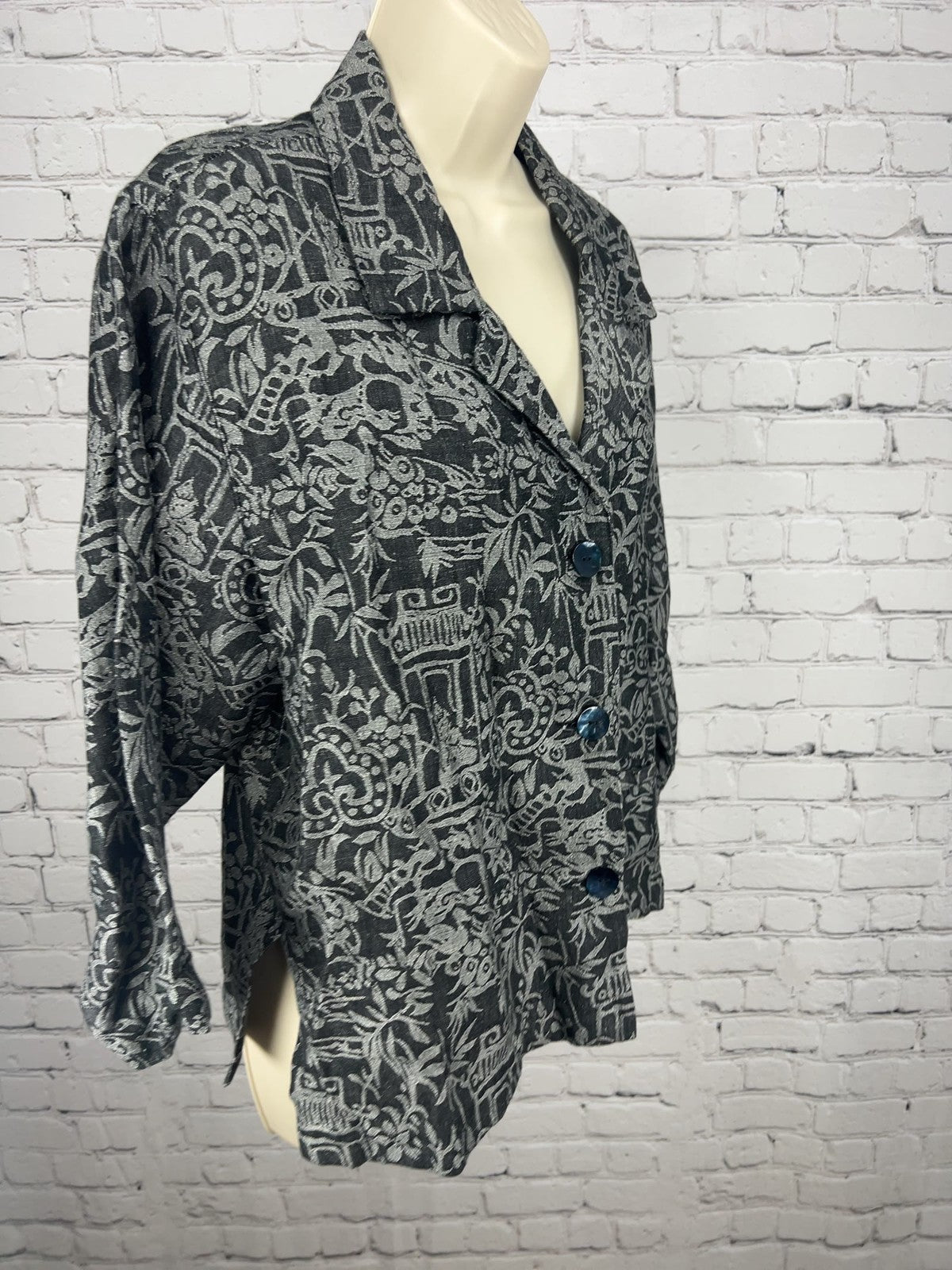 Chico's Black Gray Pagoda Jacquard Linen Blend 3/4 Sleeve Jacket 2 (US M)