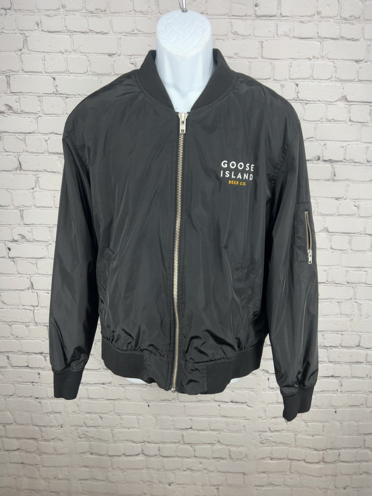 Goose Island Beer Co Black Embroidered Logo Full Zip Bomber Jacket Men's M