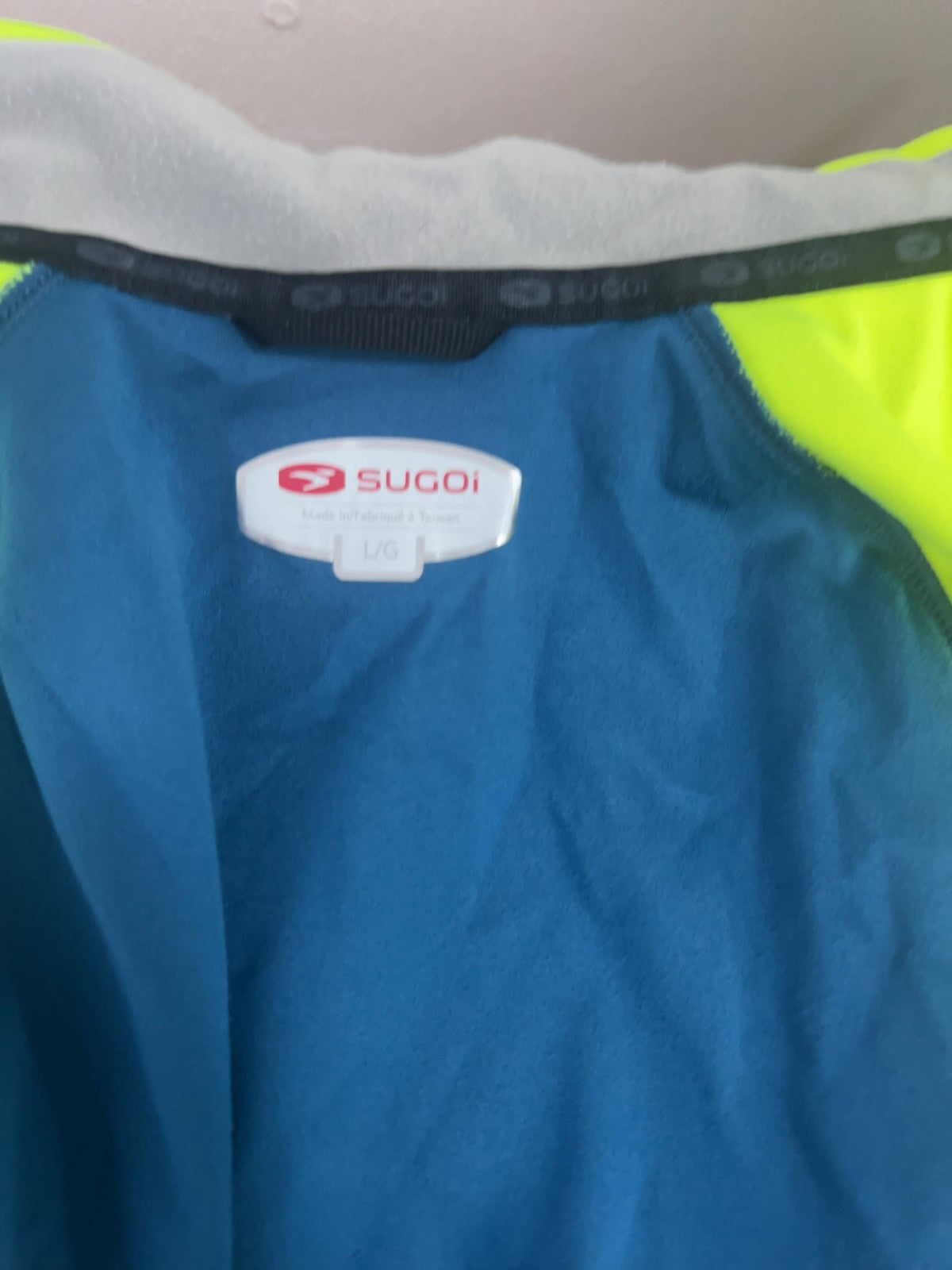 Sugoi RS 180 Neon Yellow Teal Reflective Full Zip Men's Cycling Jacket L