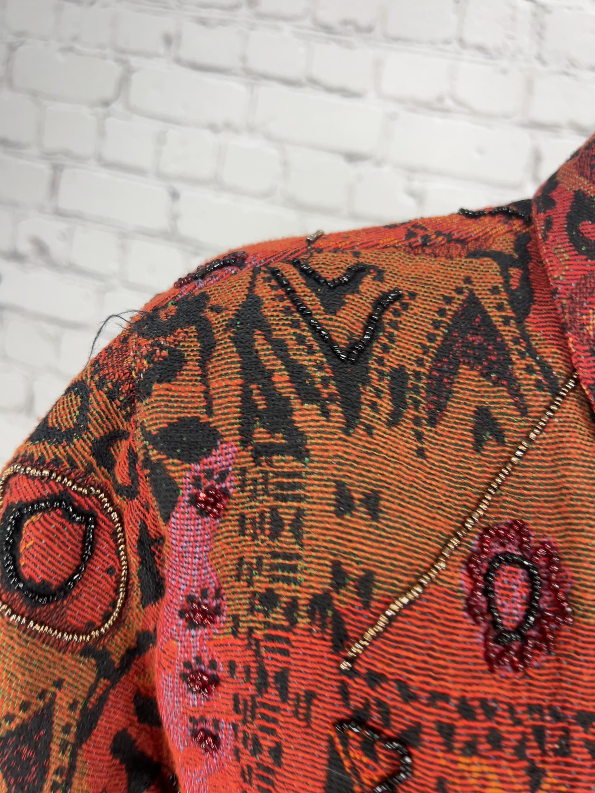 VTG Chico's Red Abstract Tapestry Beaded Button Front Shirt Jacket Size 1 (US S)