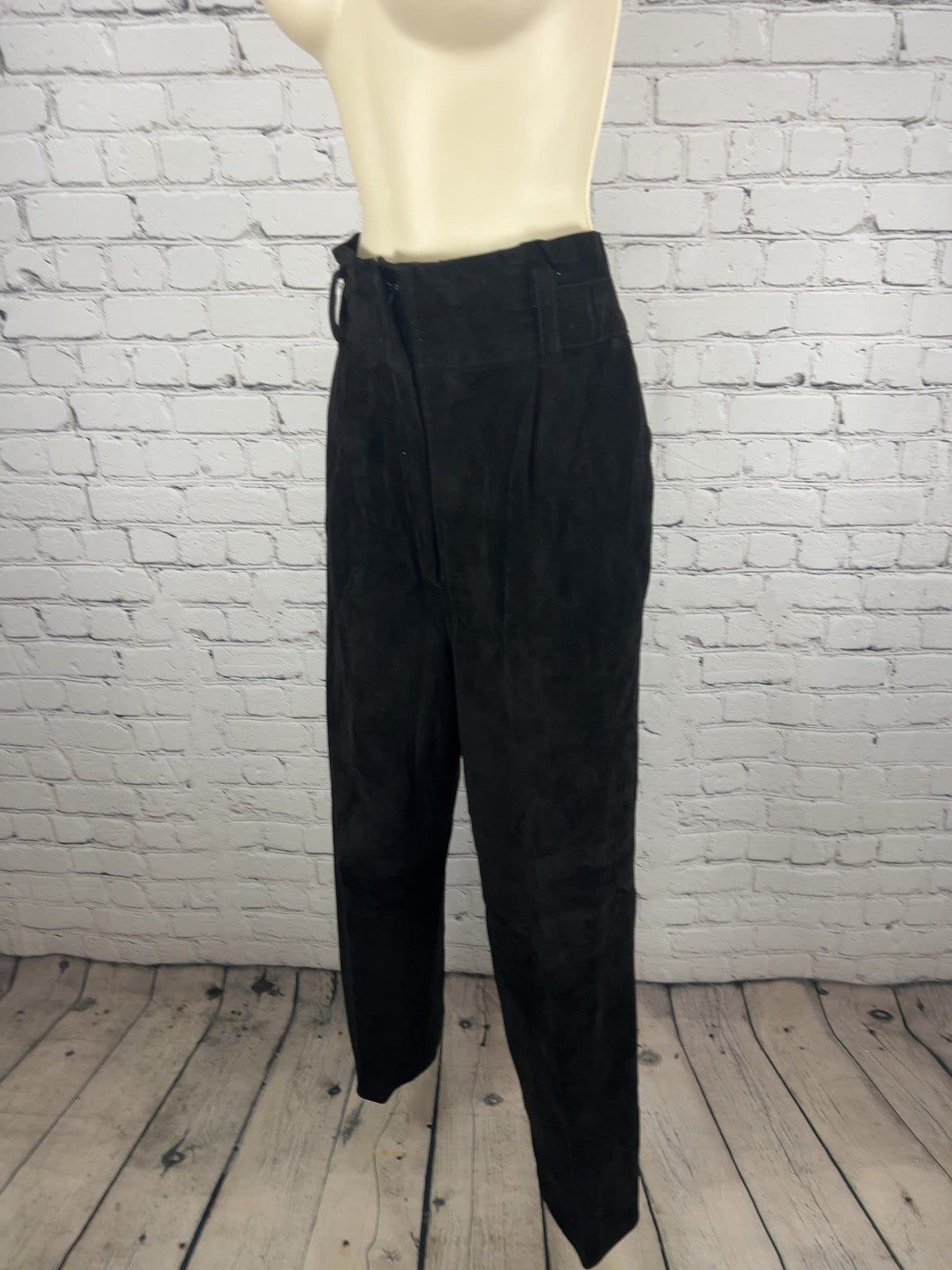 VTG Cedars Black Suede Leather Paperbag Waist Pleated Tapered Pants 6