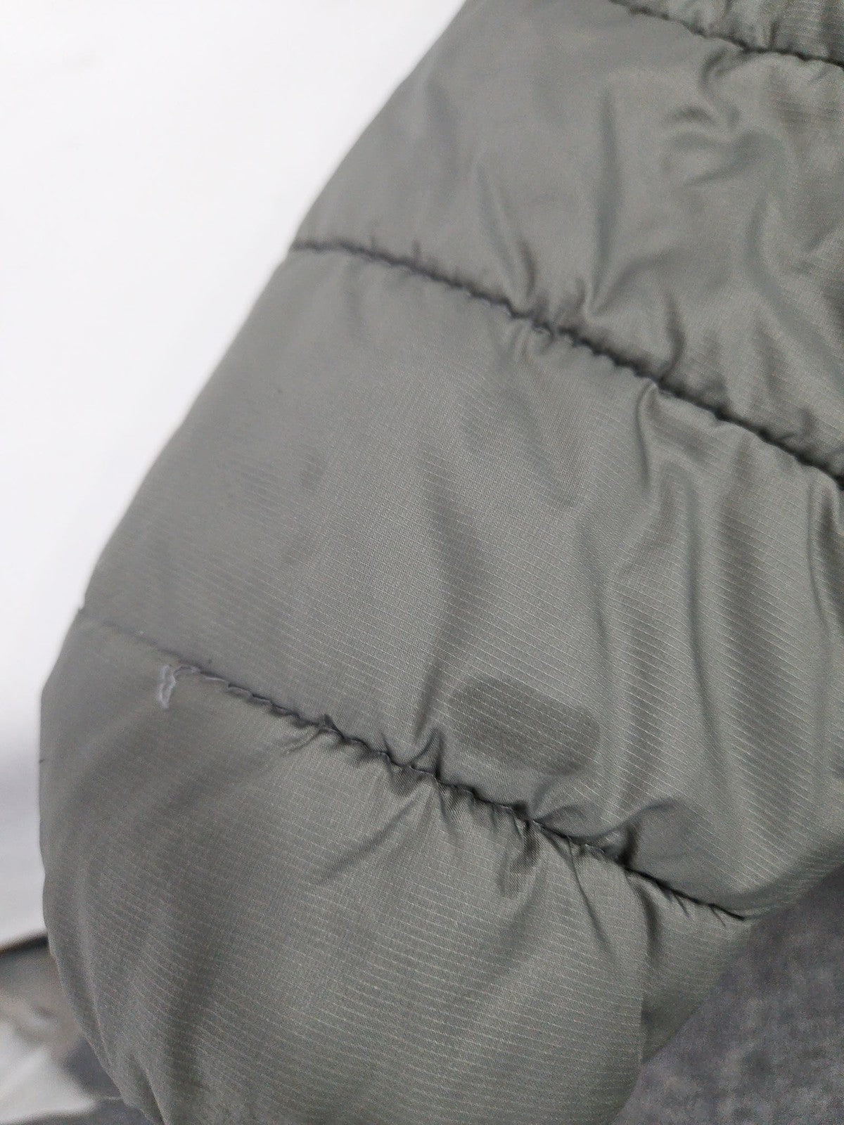 Columbia Omni-Heat Gray Black Colorblock Hooded Puffer Jacket Boys XL