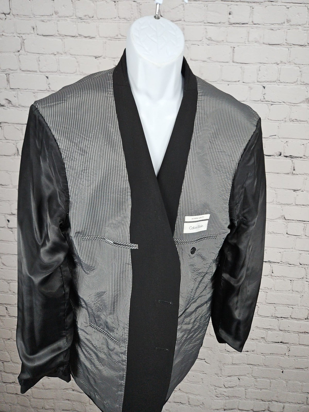 Calvin Klein Black Wool Extreme Slim Fit 2 Button Notch Blazer Sport Coat 44R