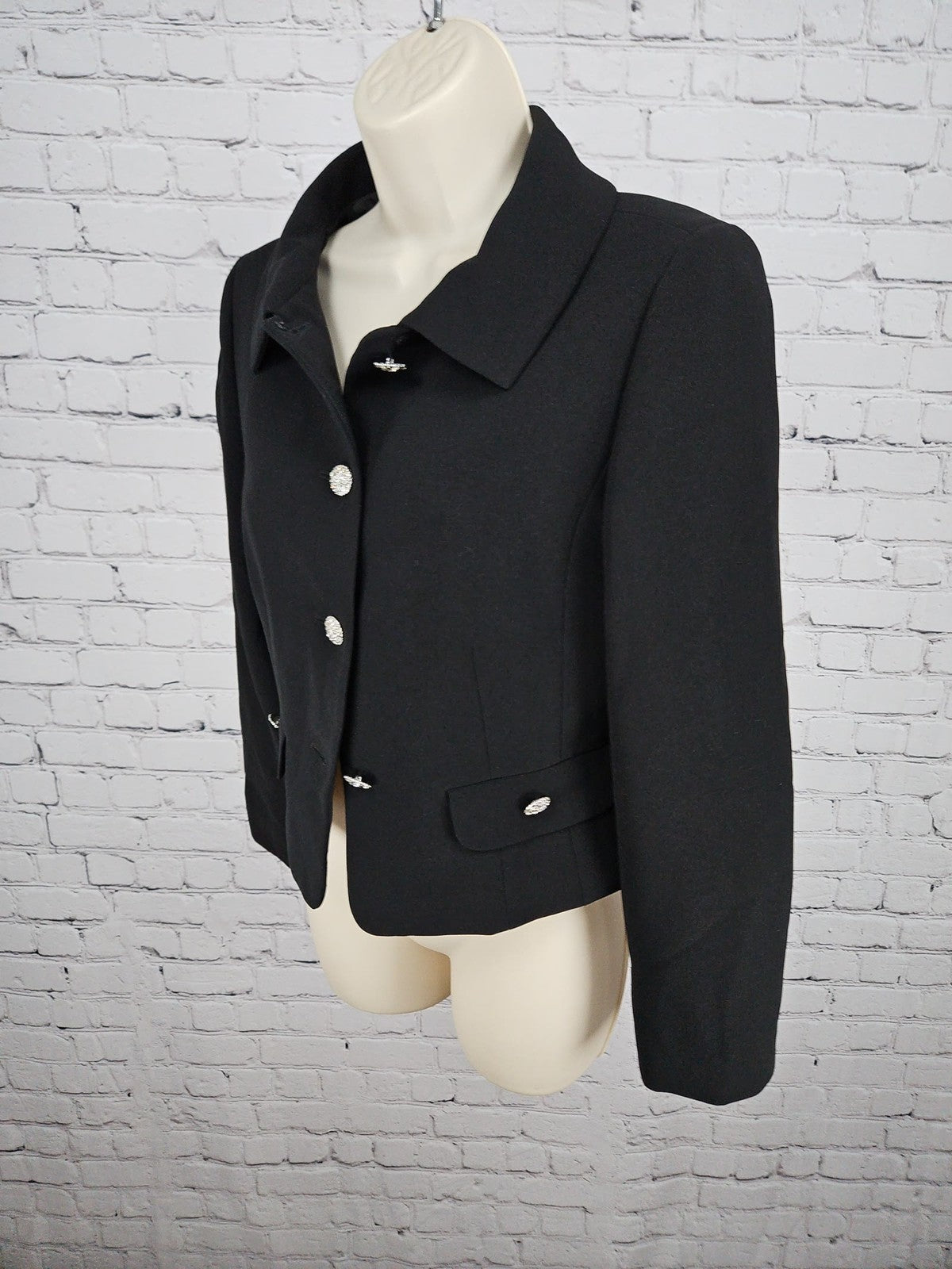 Tahari Arthur S Levine Black Rhinestone Button Cropped Collared Jacket 6P