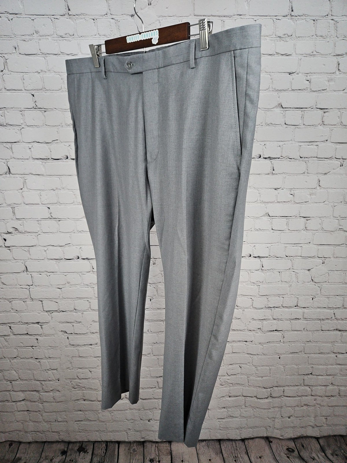 Jos A Bank 1905 Light Gray 100% Wool Flat Front Dress Pants 40R