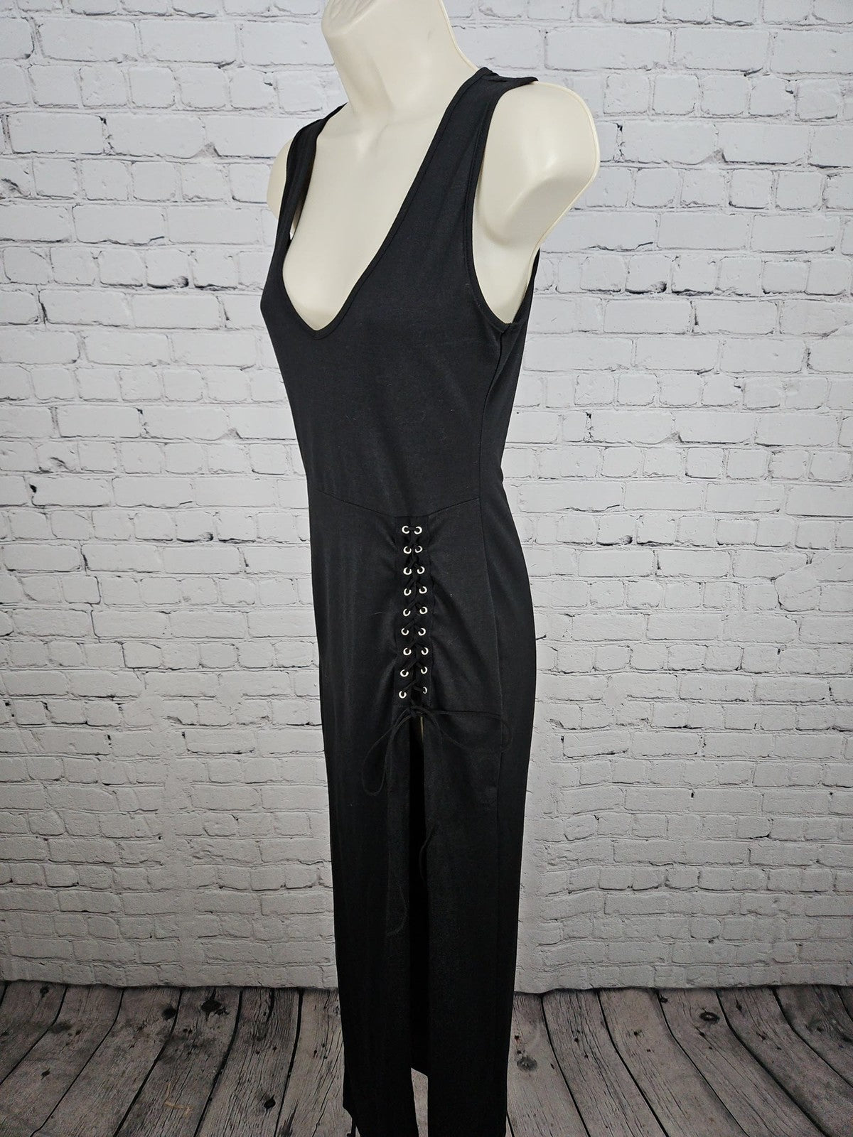 NWD GothDark Black Lace Up Plunge V Neck Sleeveless Slit Maxi Dress Women's S