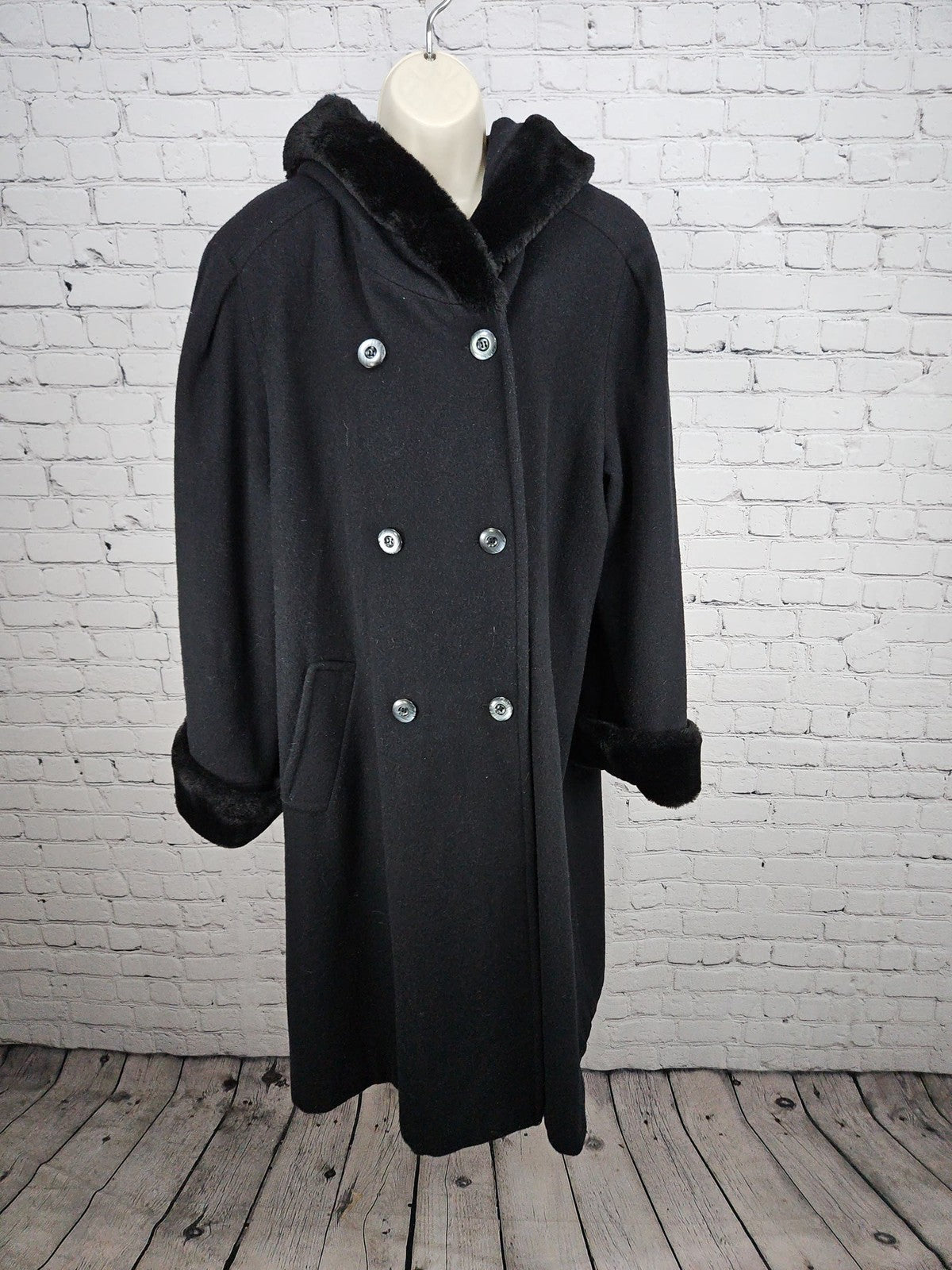 VTG Charles Klein Black 100% Wool Faux Fur Hooded Double Breasted Coat 20WP