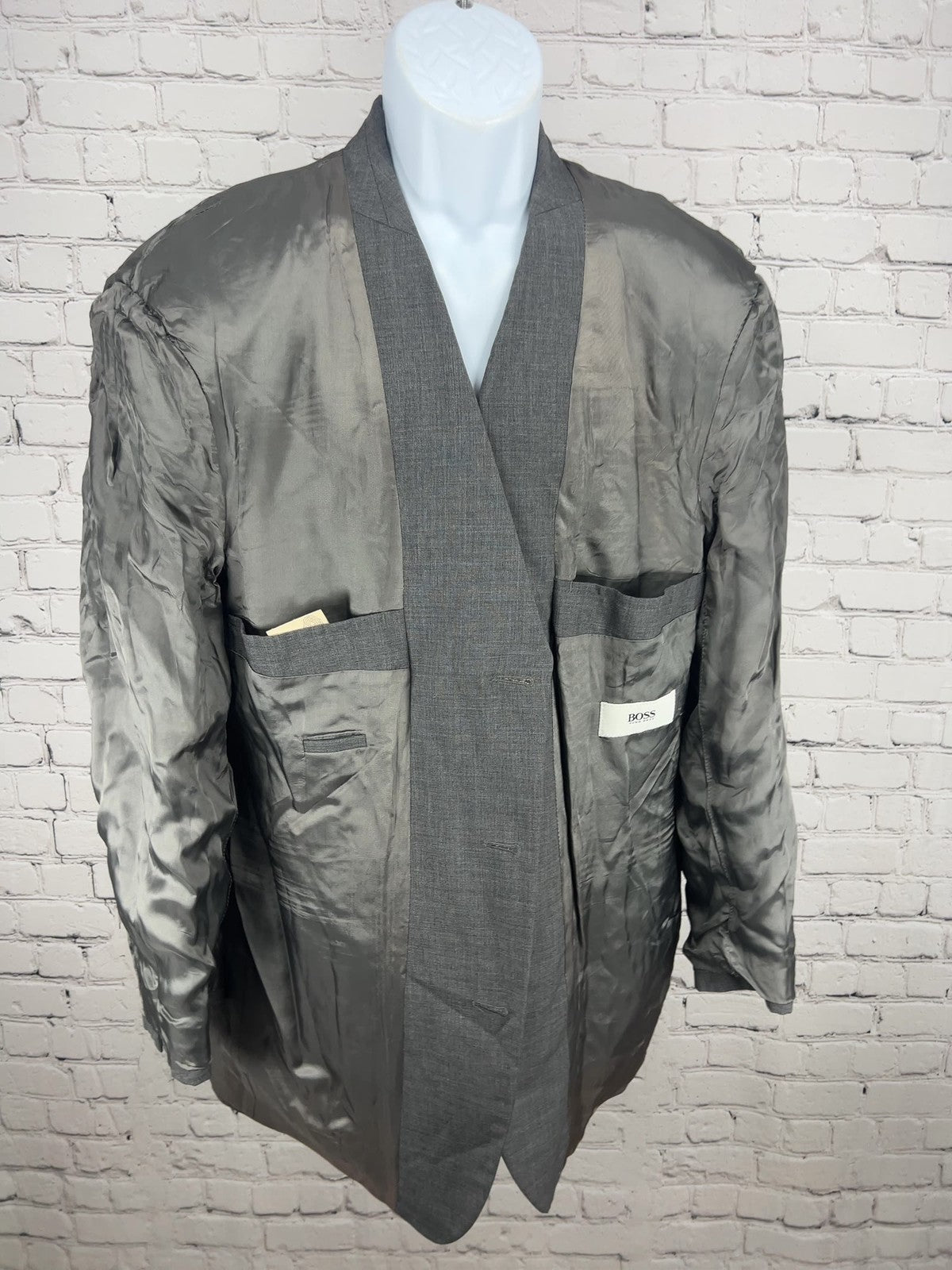 VTG Hugo Boss Batman Future Gray 100% Wool 3 Button Blazer Sport Coat 42R
