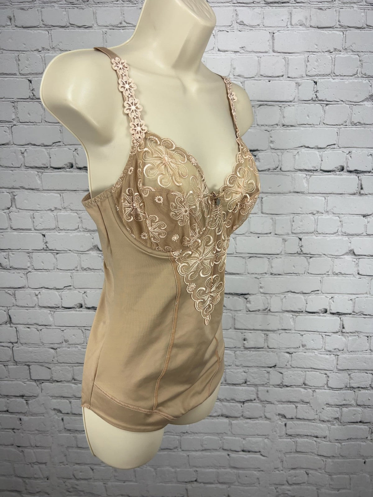 Simone Perele Beige Floral Embroidered Lace Underwire Bodysuit 34D