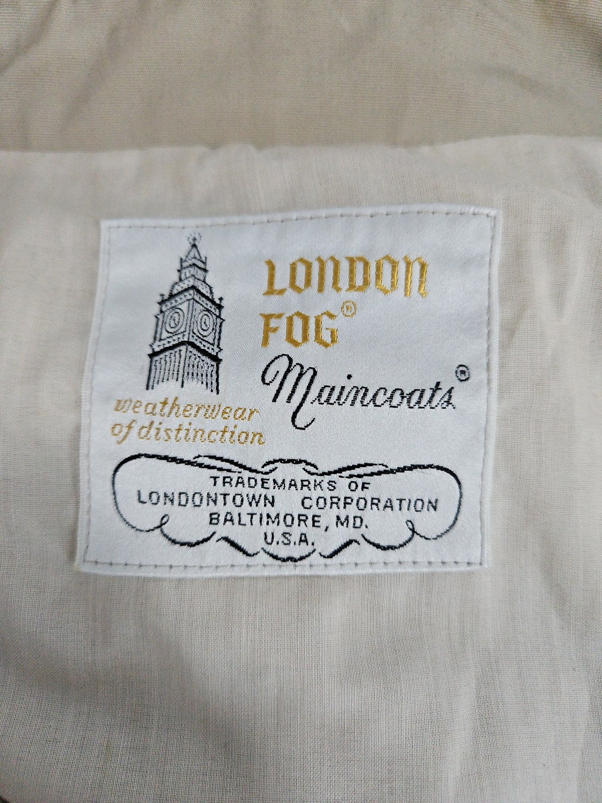 VTG London Fog Maincoats Khaki Hooded Belted Long Trench Raincoat Women's 12