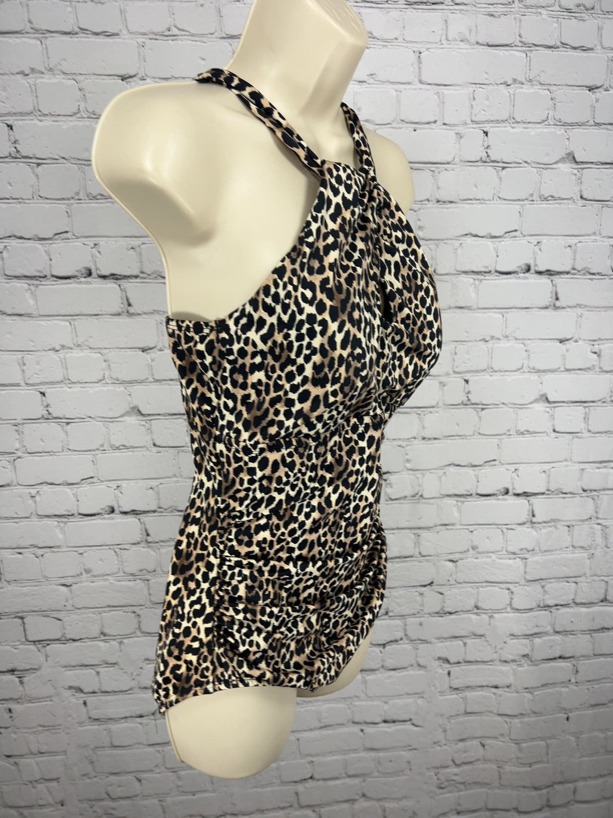 Embrace Your Curves Leopard High Neck Keyhole Ruched One Piece Swimsuit L