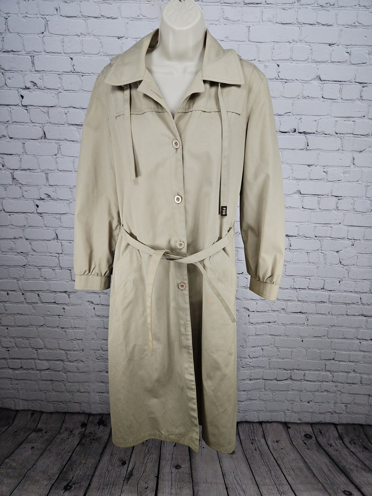 VTG London Fog Maincoats Khaki Hooded Belted Long Trench Raincoat Women's 12